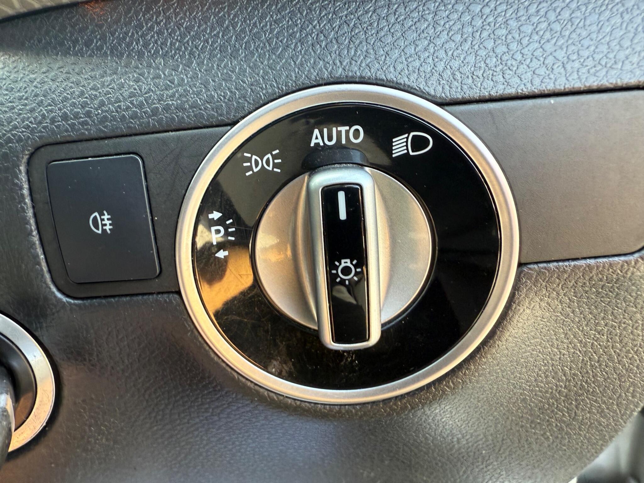 Mercedes B Class - Image 38