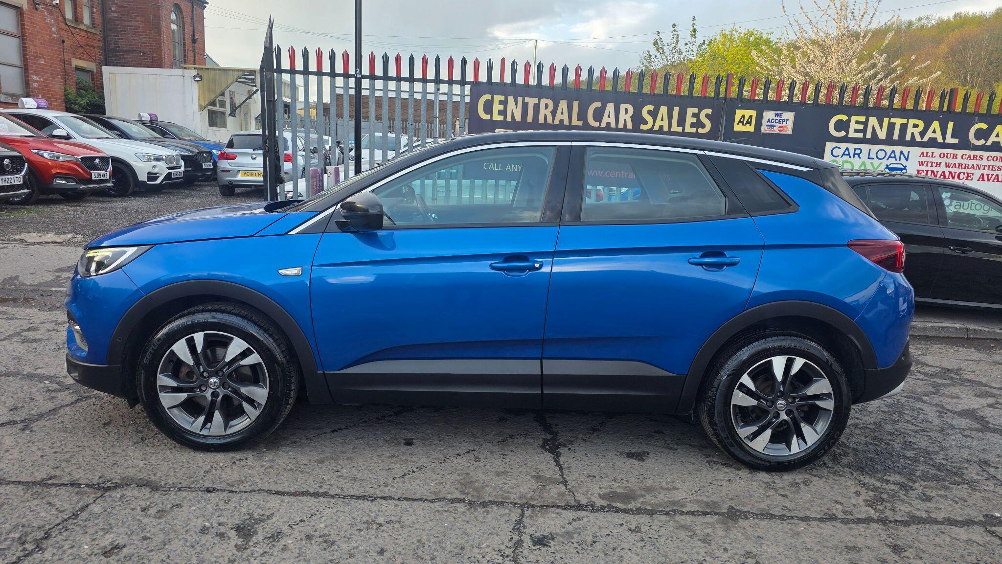 Vauxhall Grandland X - Image 14