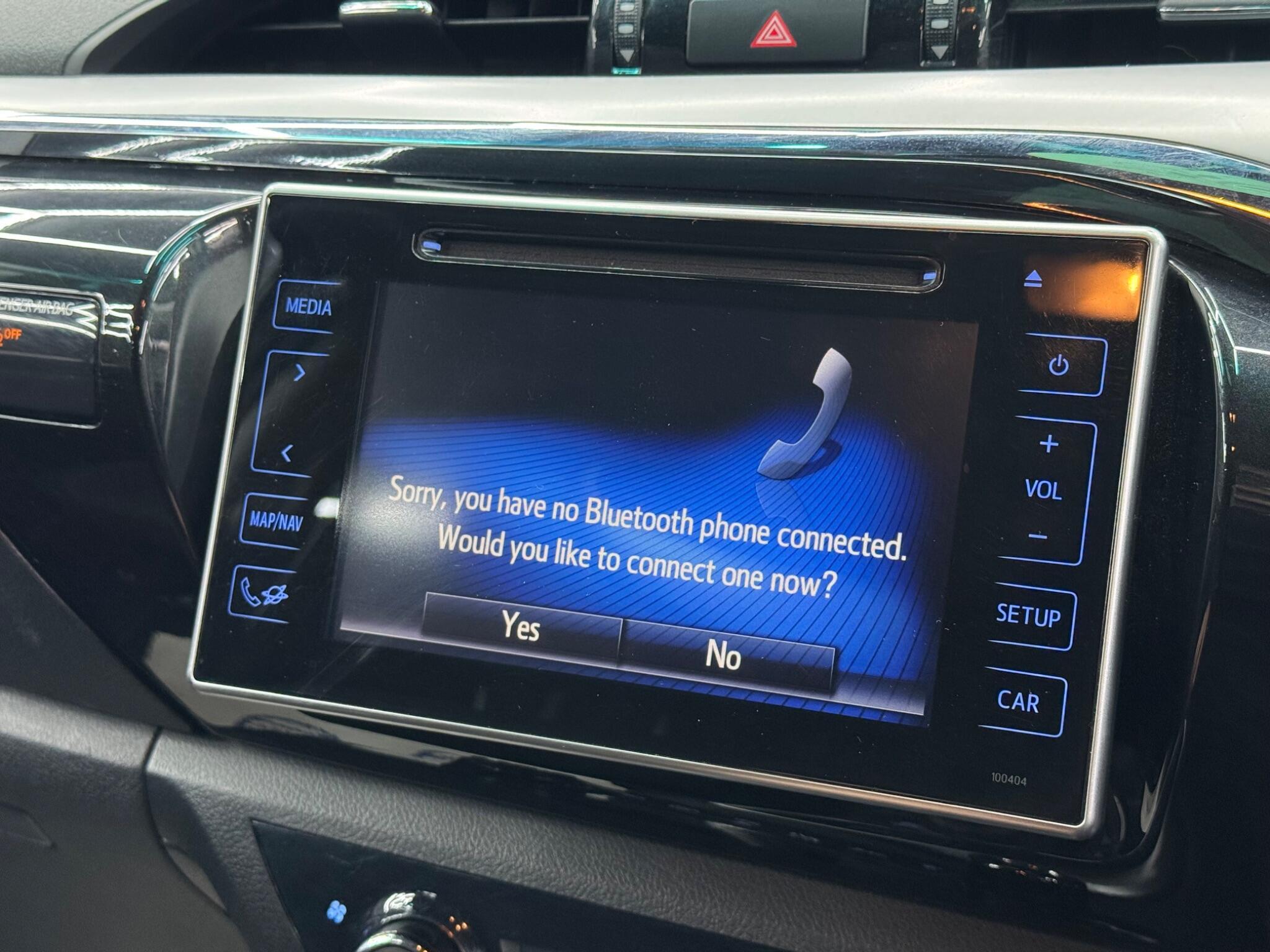 Toyota Hilux - Image 29