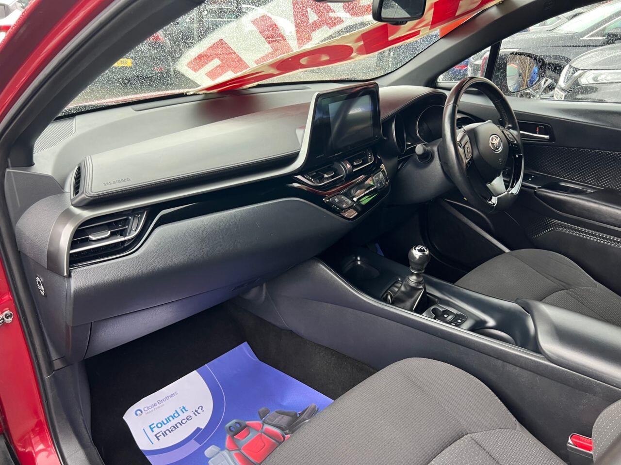 Toyota C-Hr - Image 13