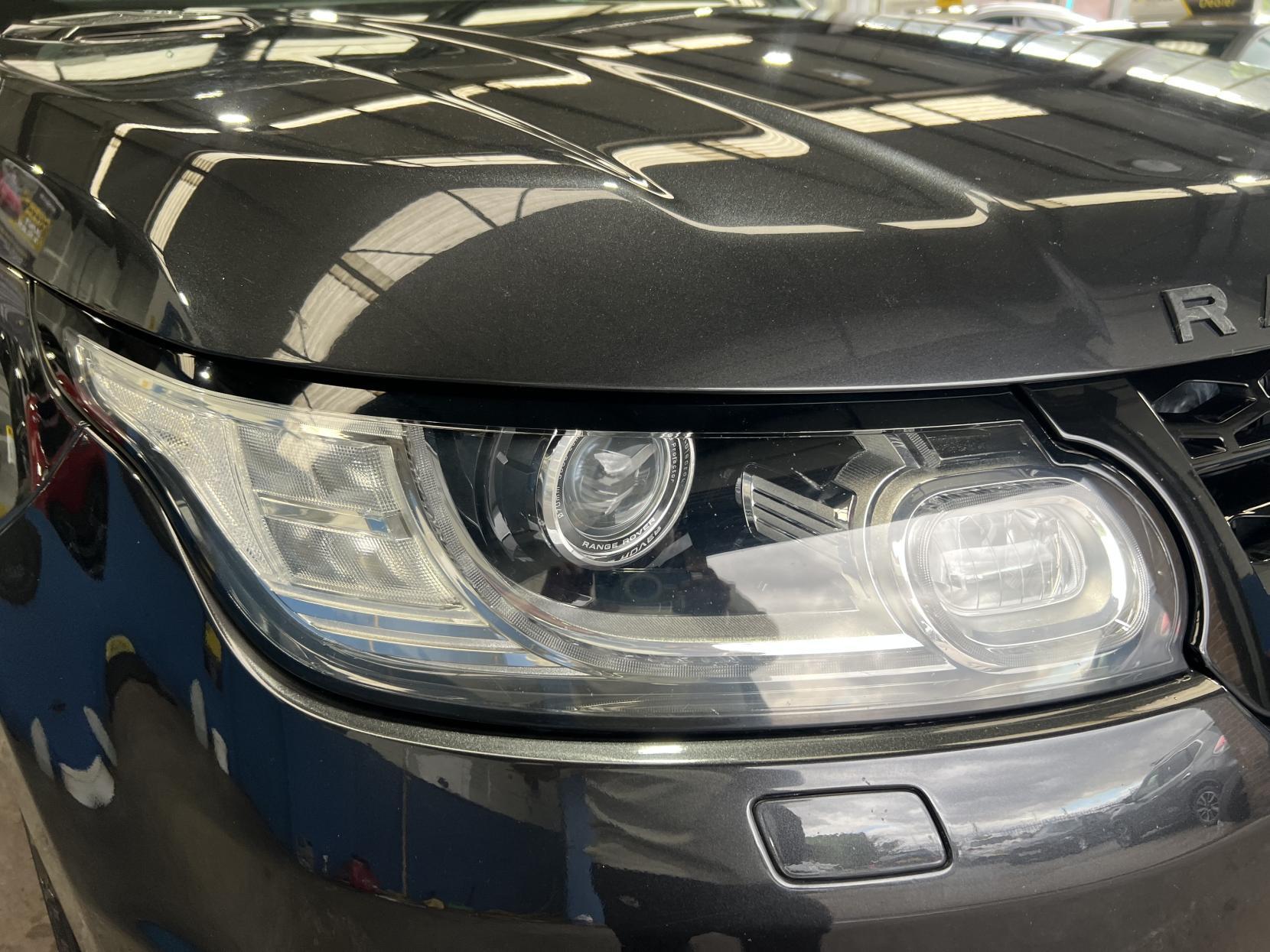Land Rover RANGE ROVER SPORT - Image 12