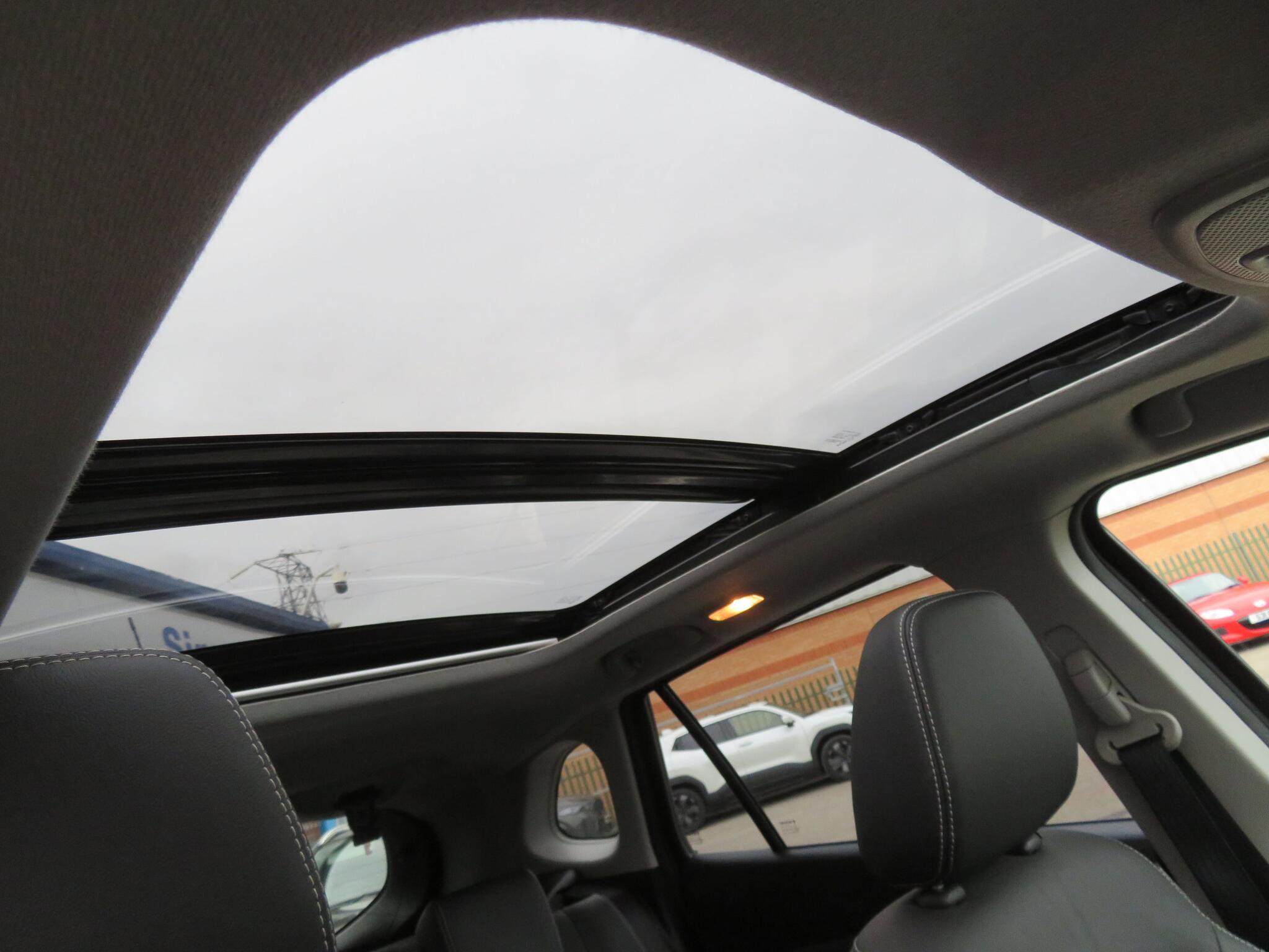 Suzuki S-Cross - Image 20