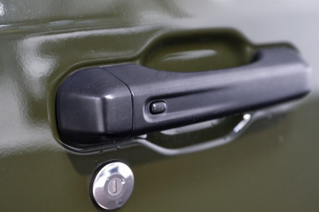 Jeep Wrangler - Image 9