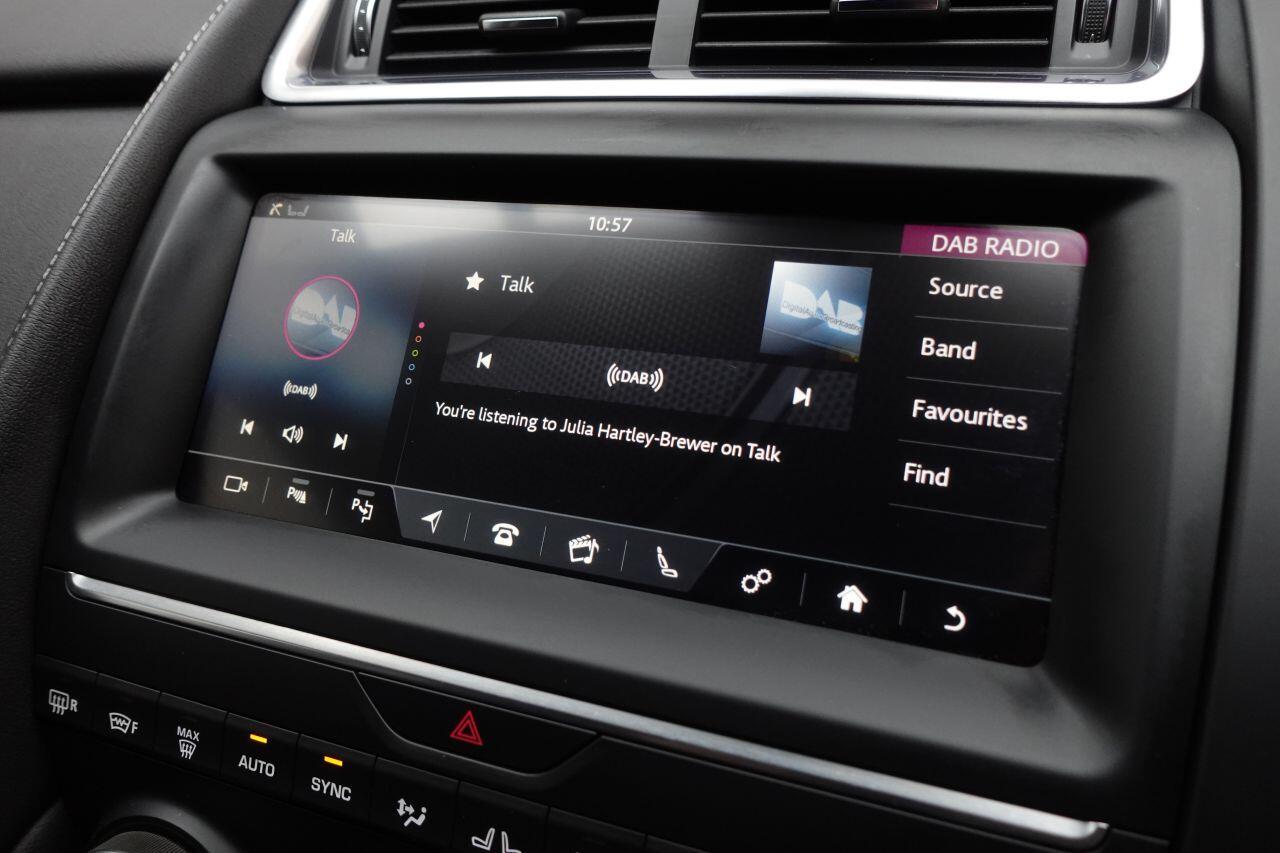 Jaguar E-Pace - Image 30