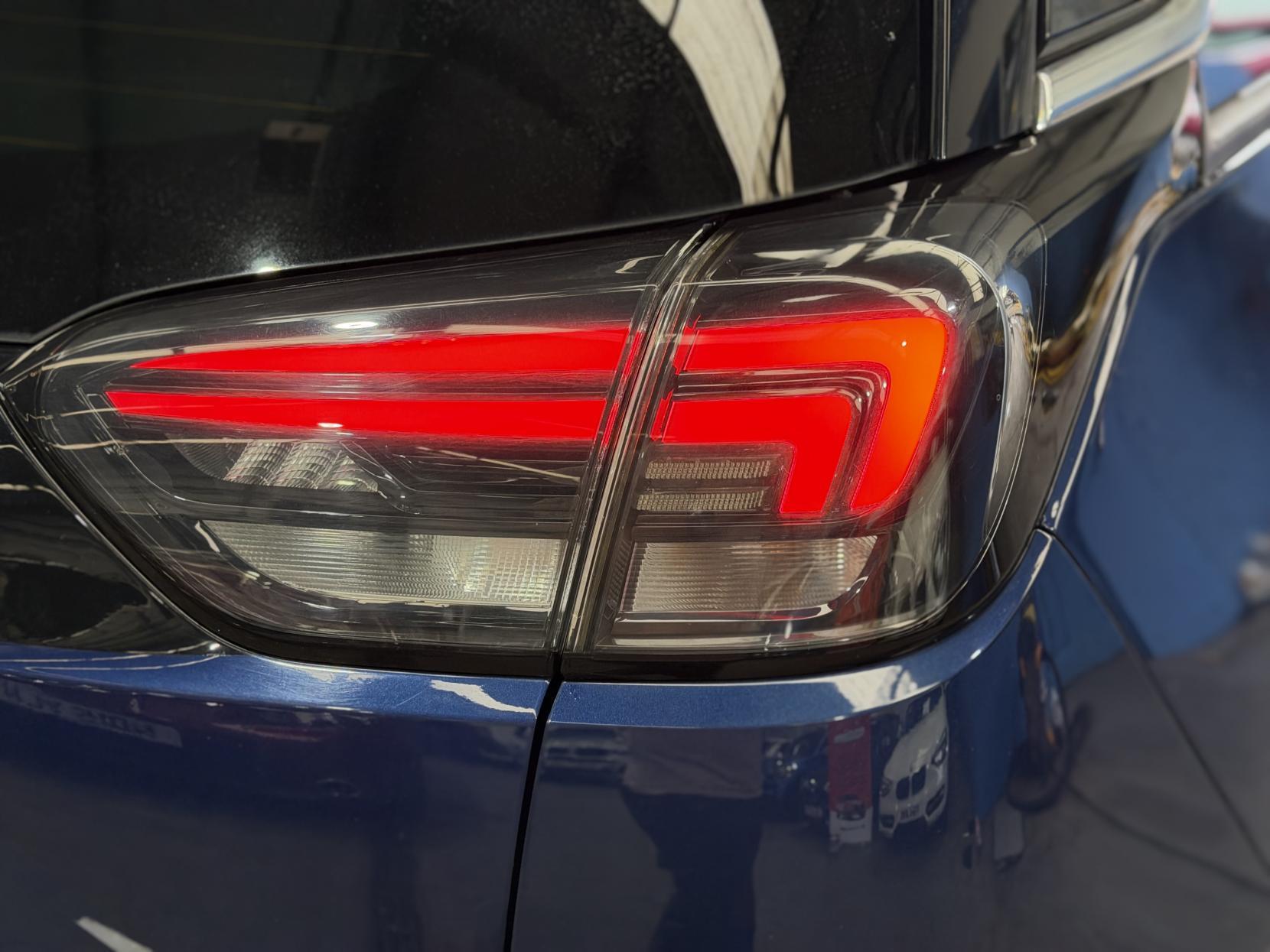 Vauxhall Crossland - Image 10