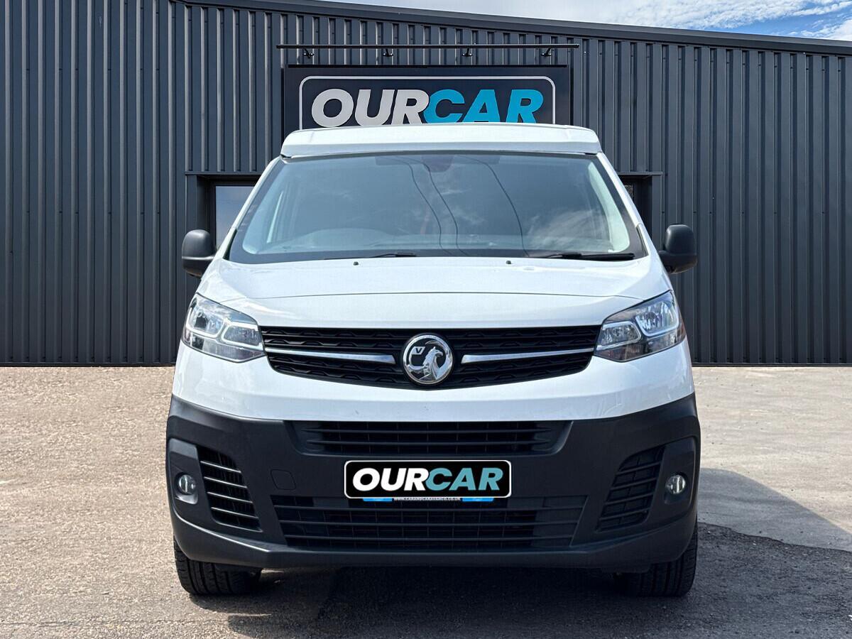 Vauxhall Vivaro - Image 10