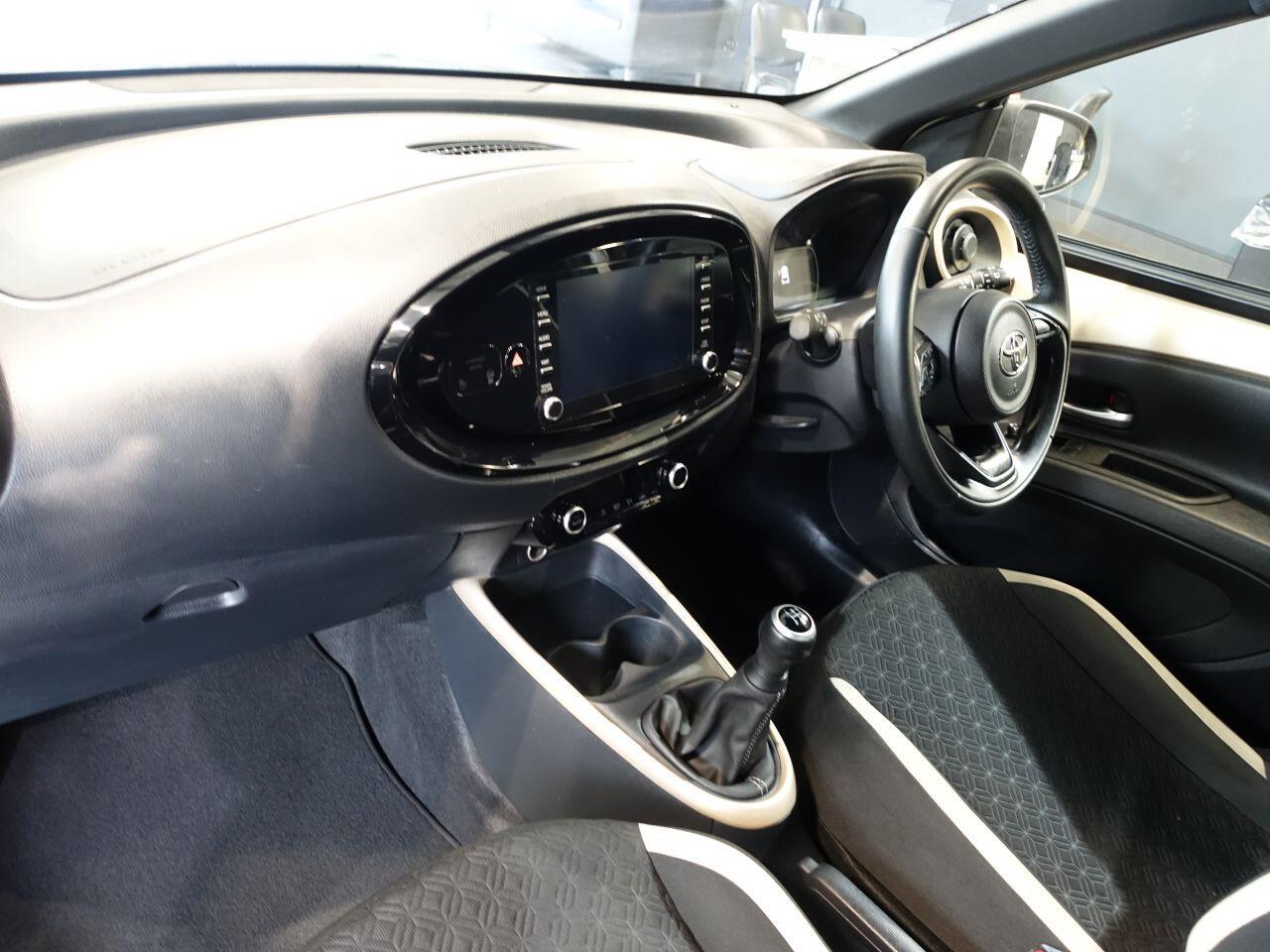 Toyota Aygo X - Image 11