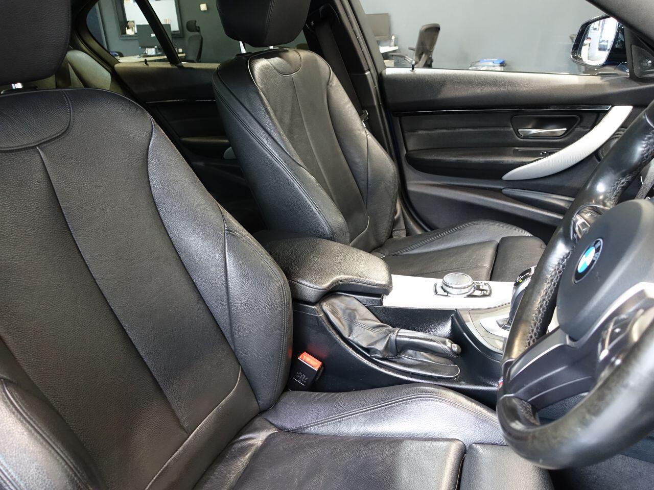 BMW 3 Series - Image 13