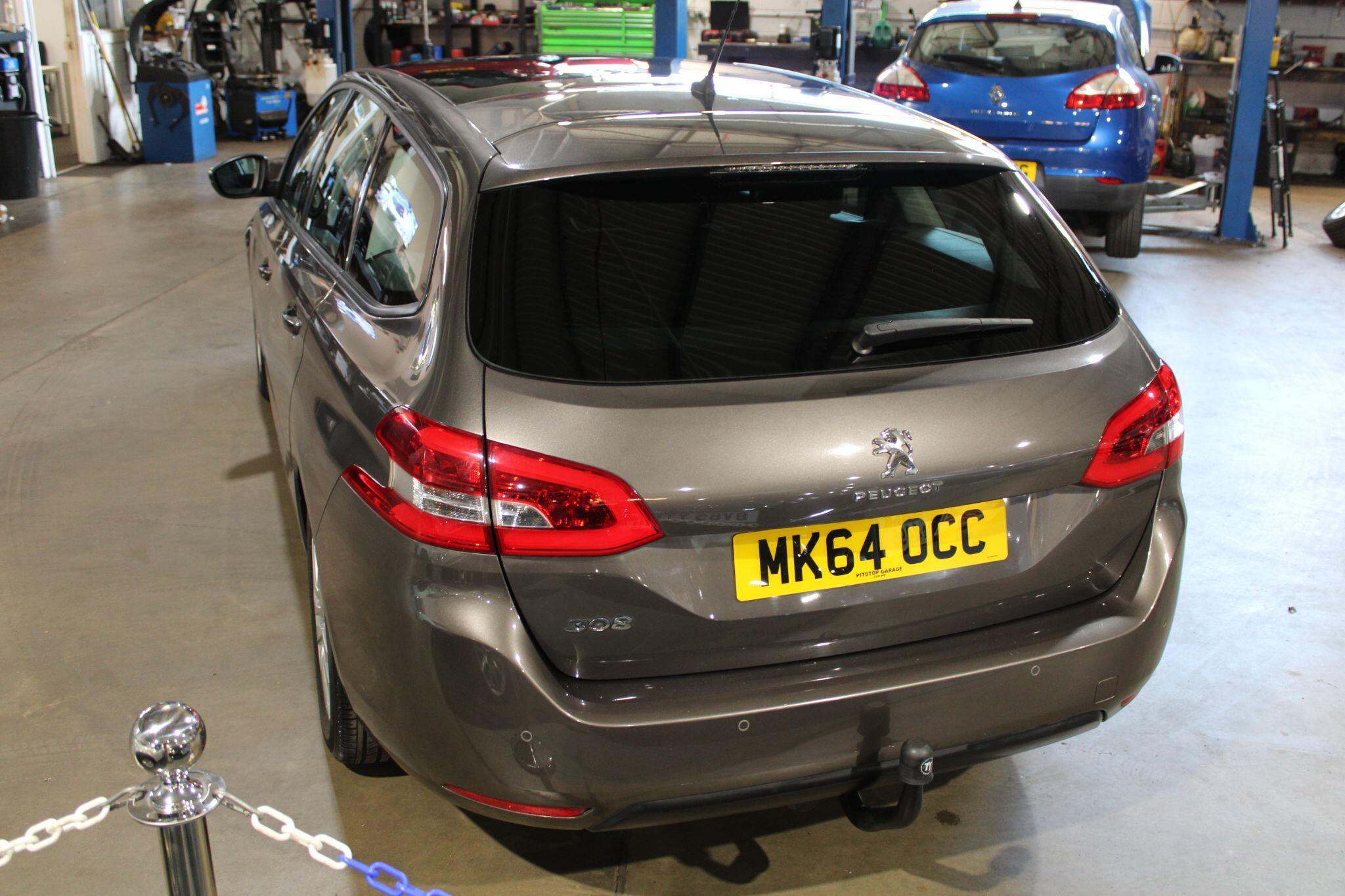 Peugeot 308 SW - Image 13