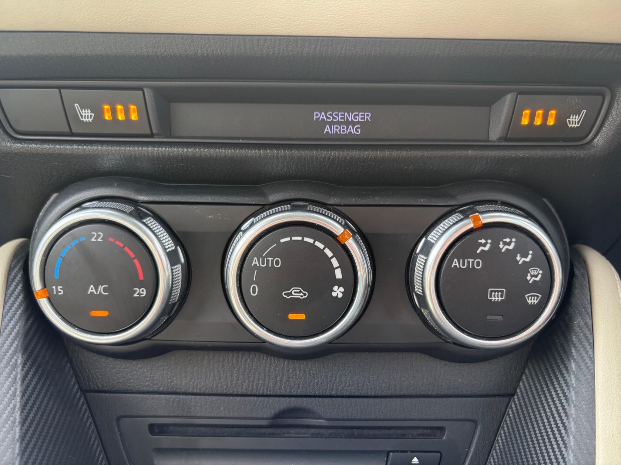 Mazda MAZDA2 - Image 40