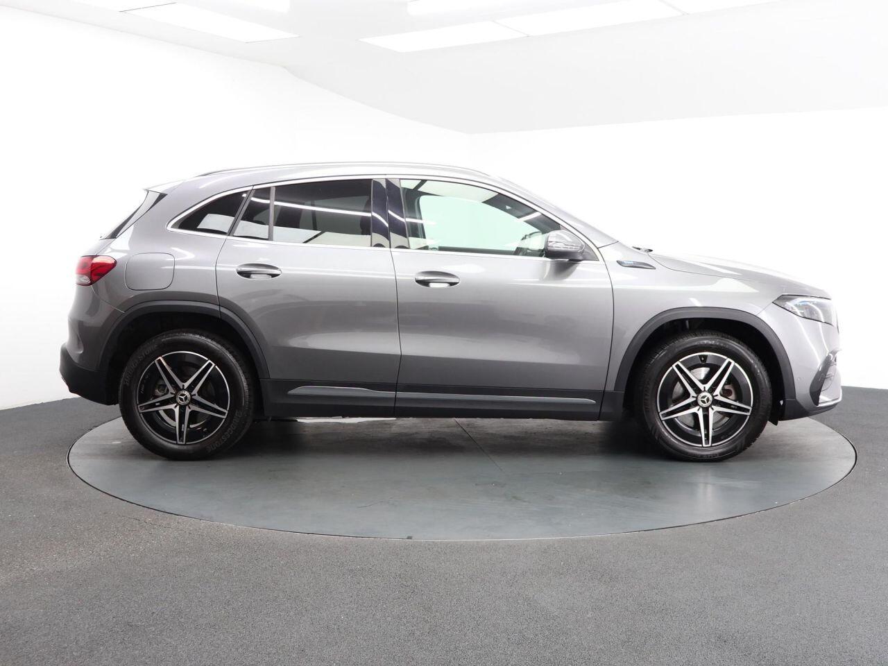 Mercedes Eqa - Image 14