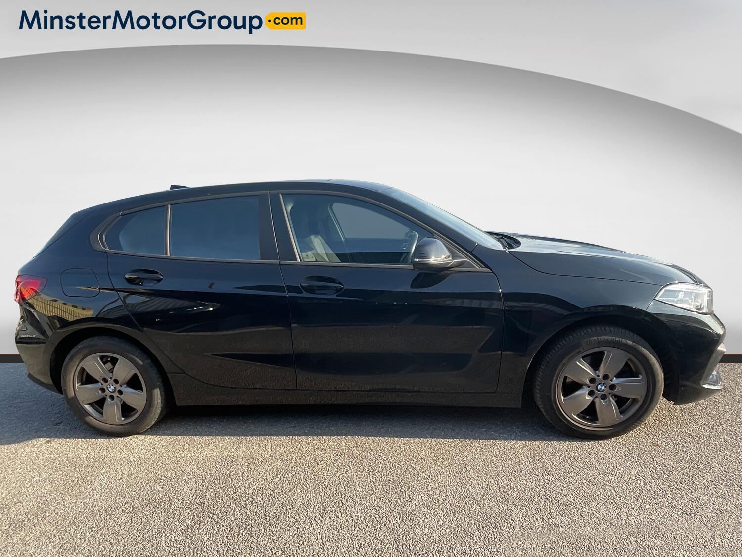 BMW 1 Series - Image 2