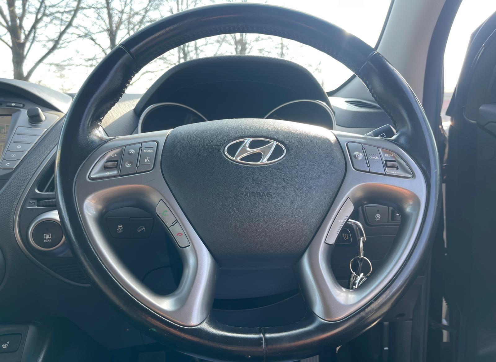 Hyundai ix35 - Image 9