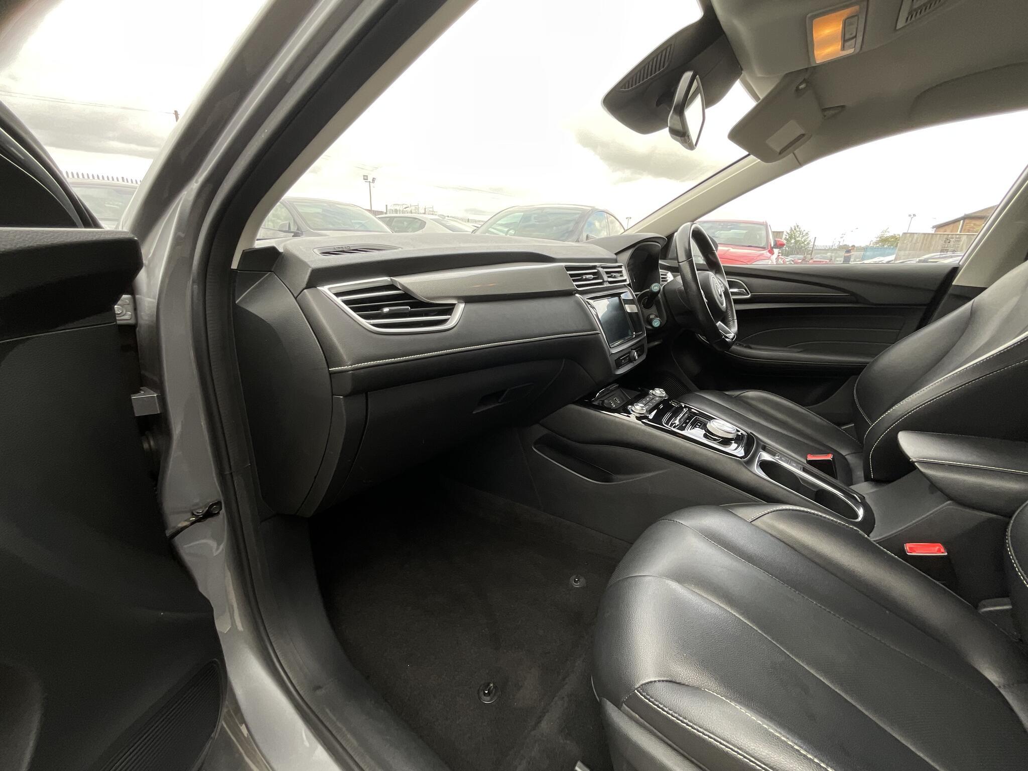 MG Mg 5 - Image 17
