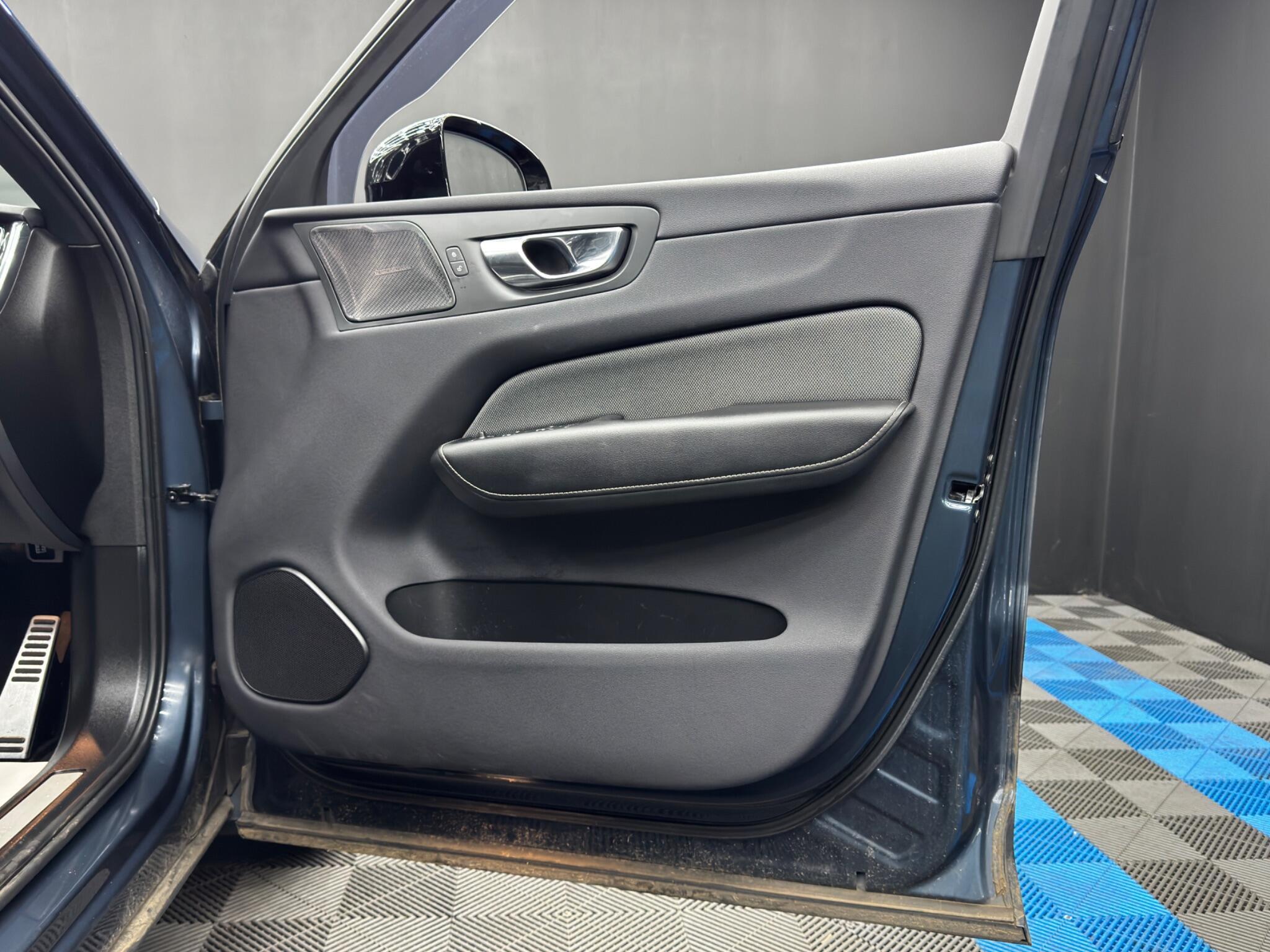 Volvo XC60 - Image 39