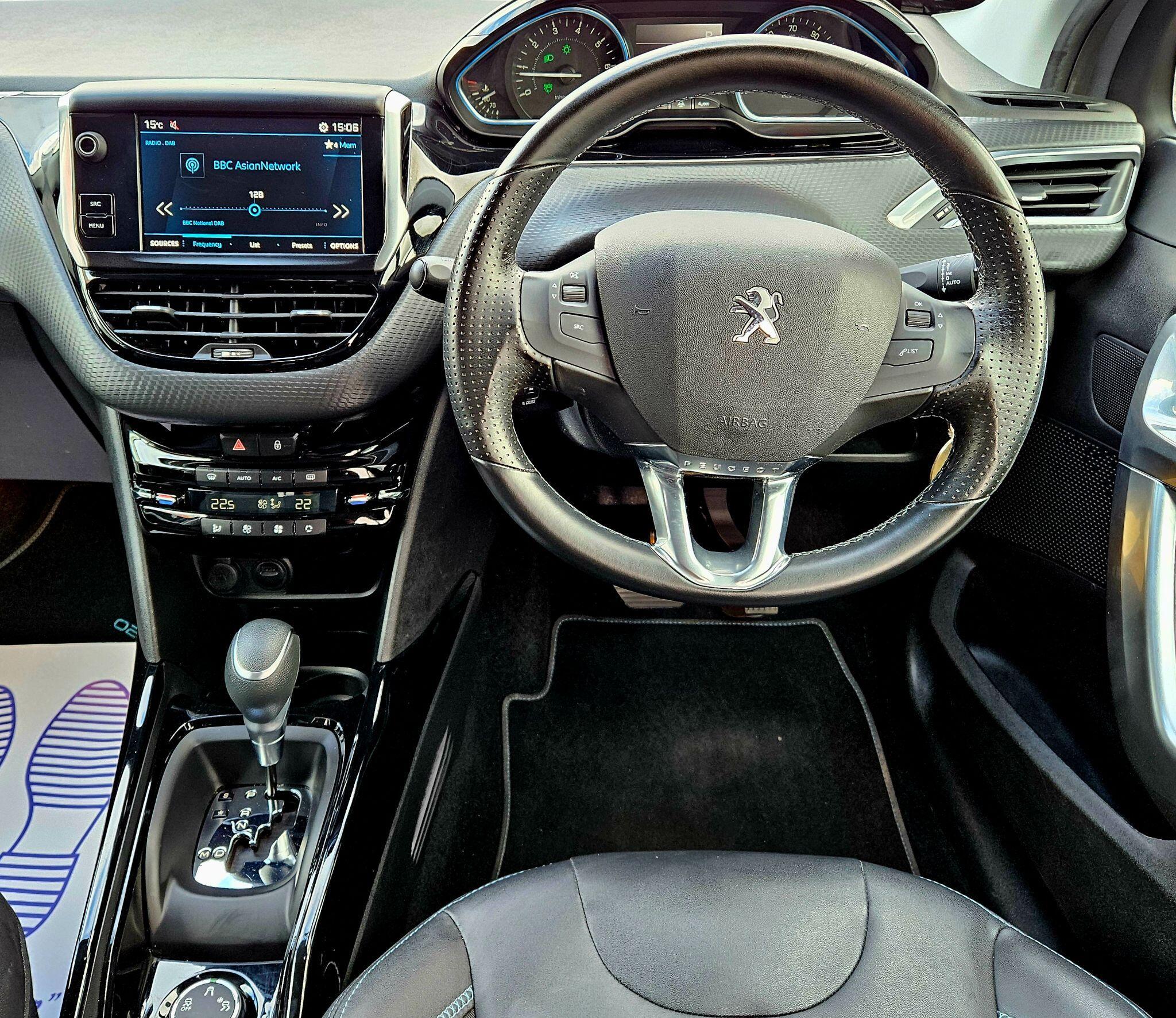 Peugeot 2008 - Image 34