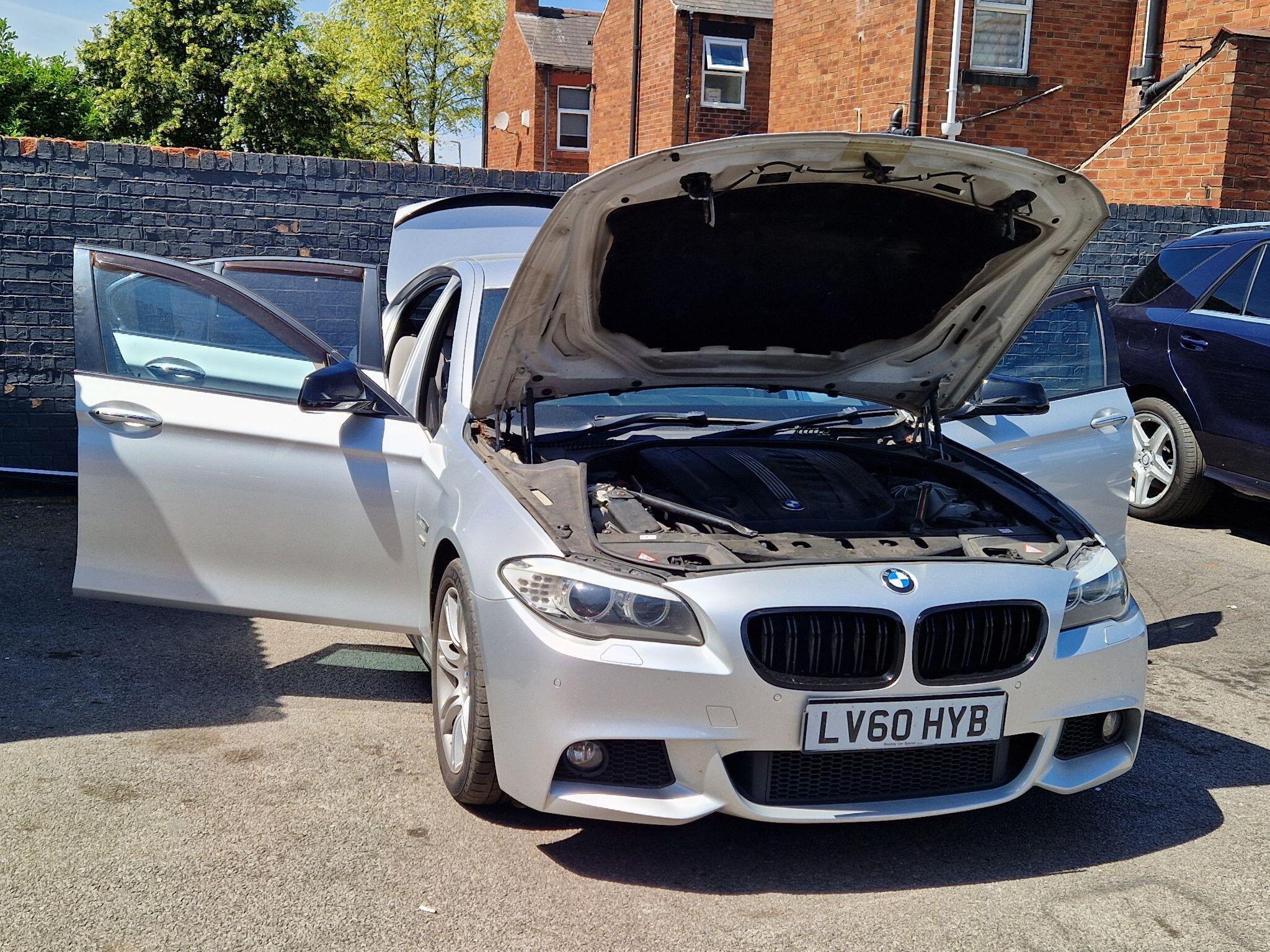 BMW 5 Series - Image 12