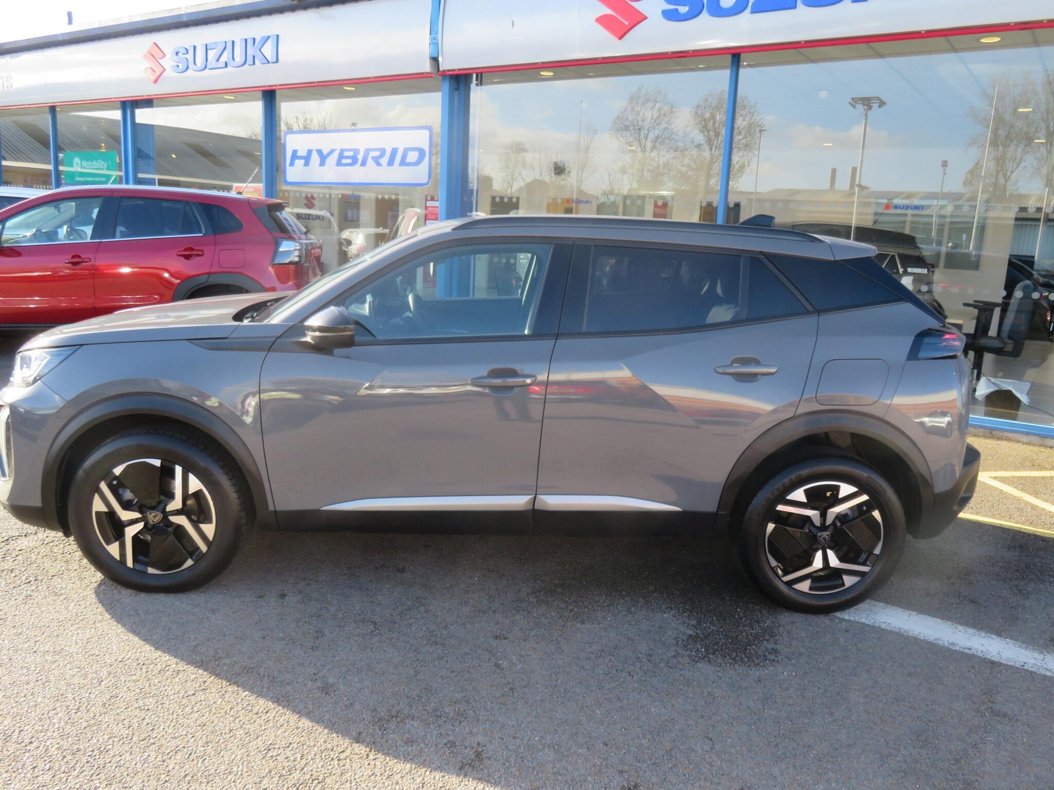 Peugeot 2008 - Image 13