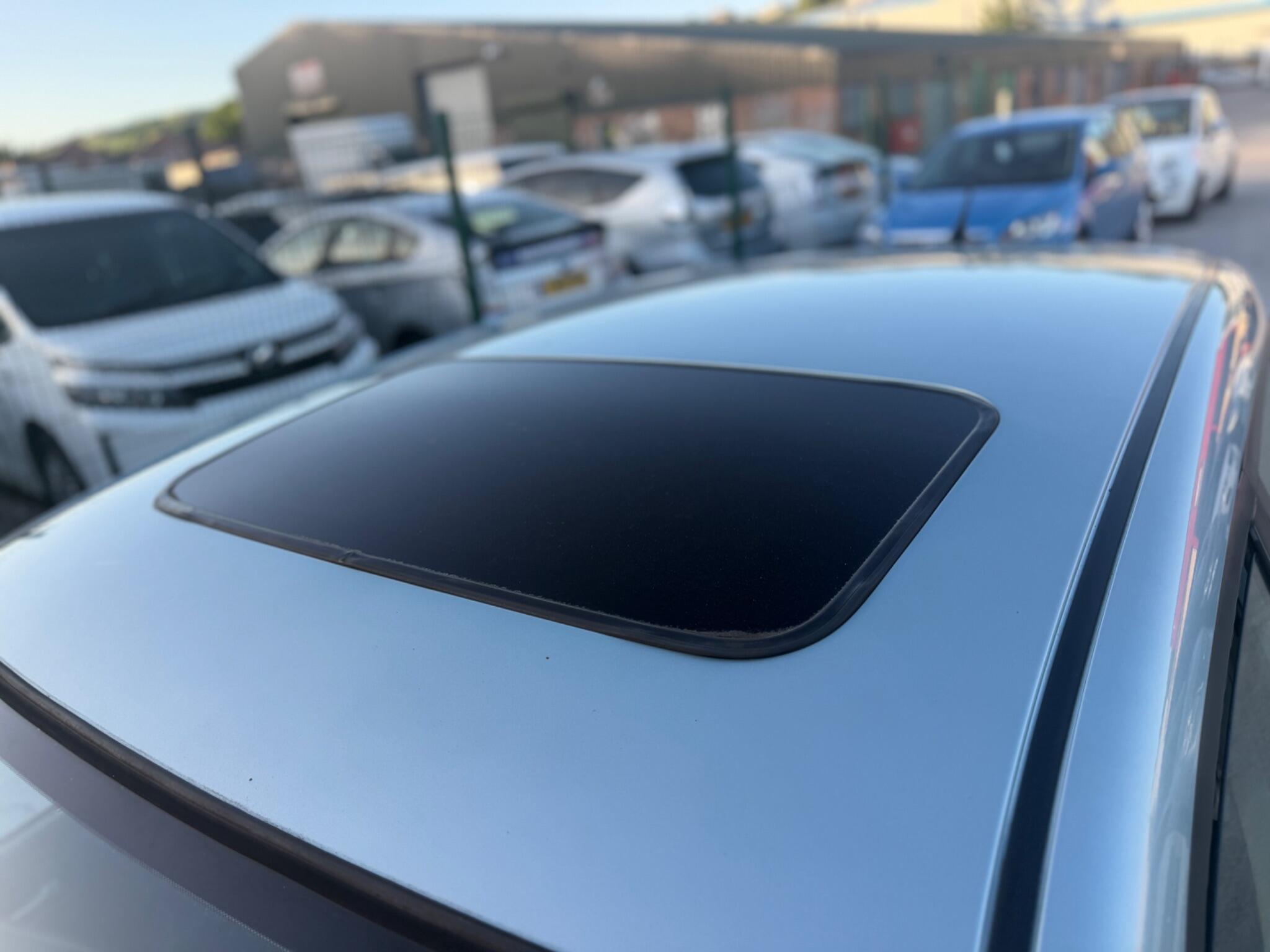 Honda Civic - Image 8