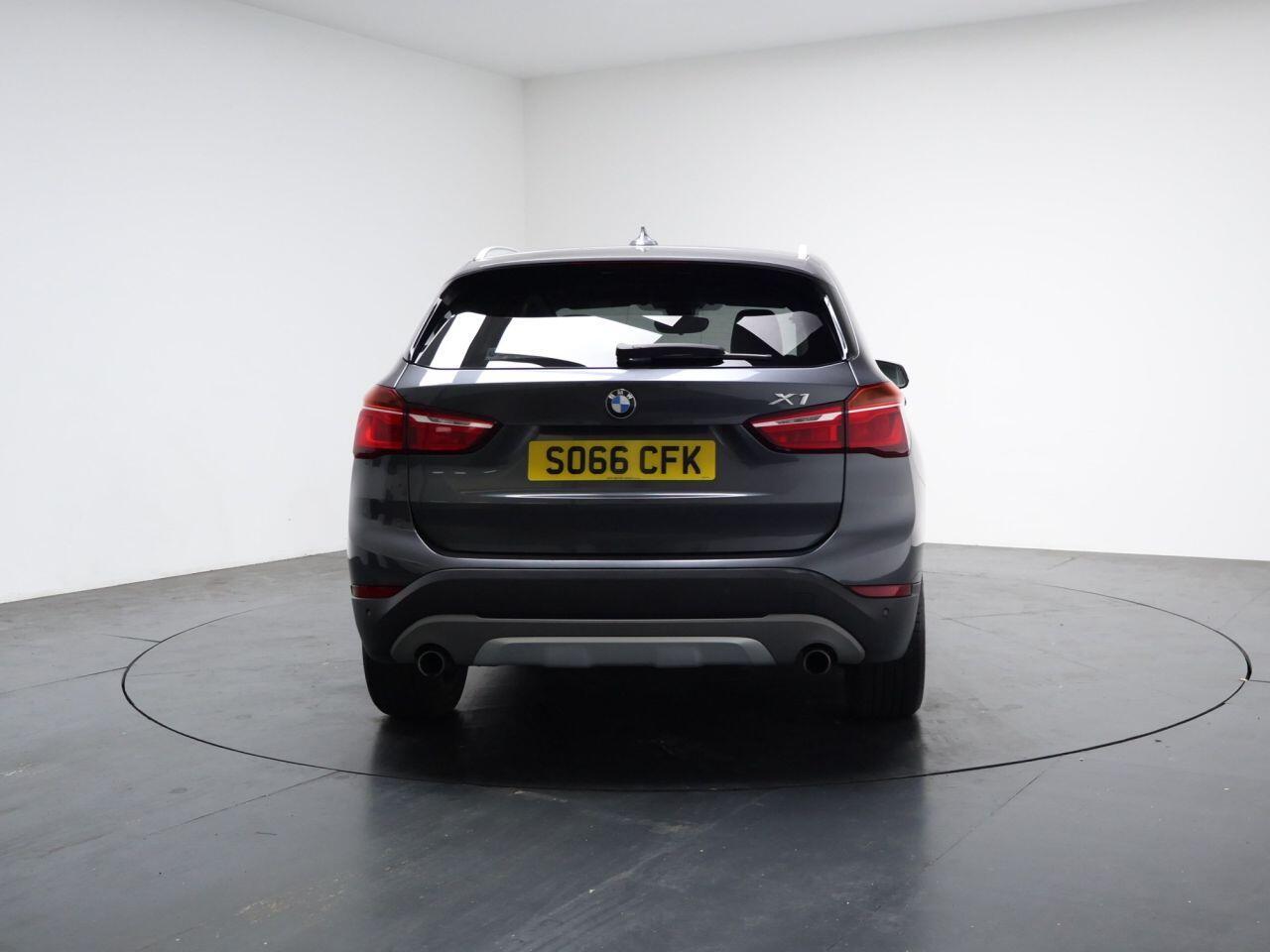 BMW X1 - Image 11