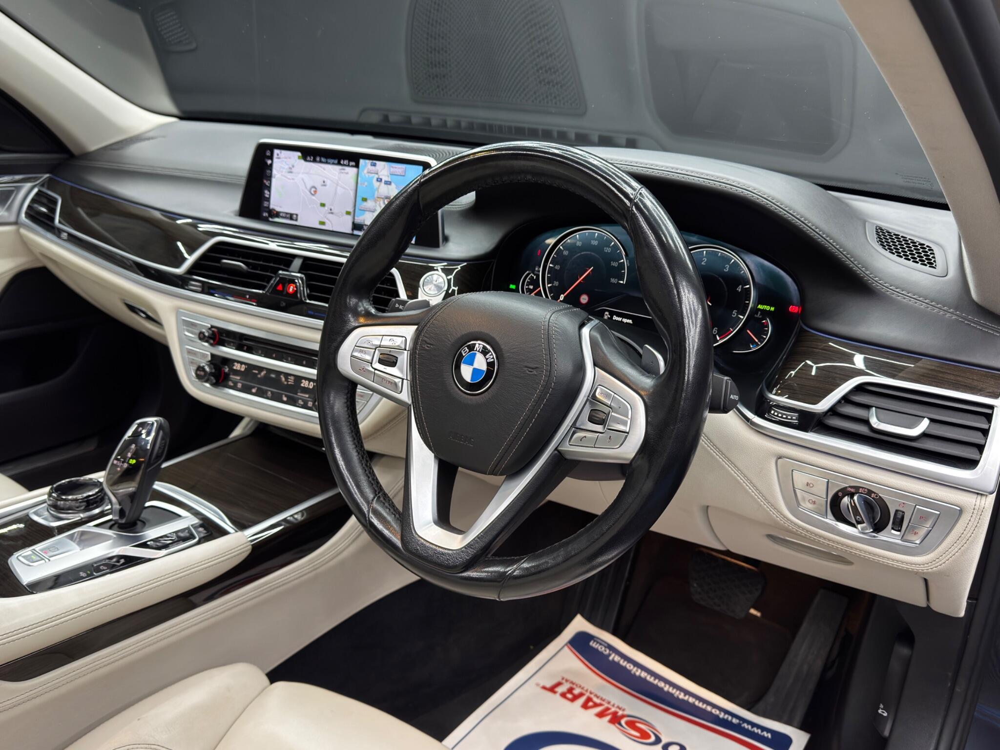 BMW 7 Series - Image 10