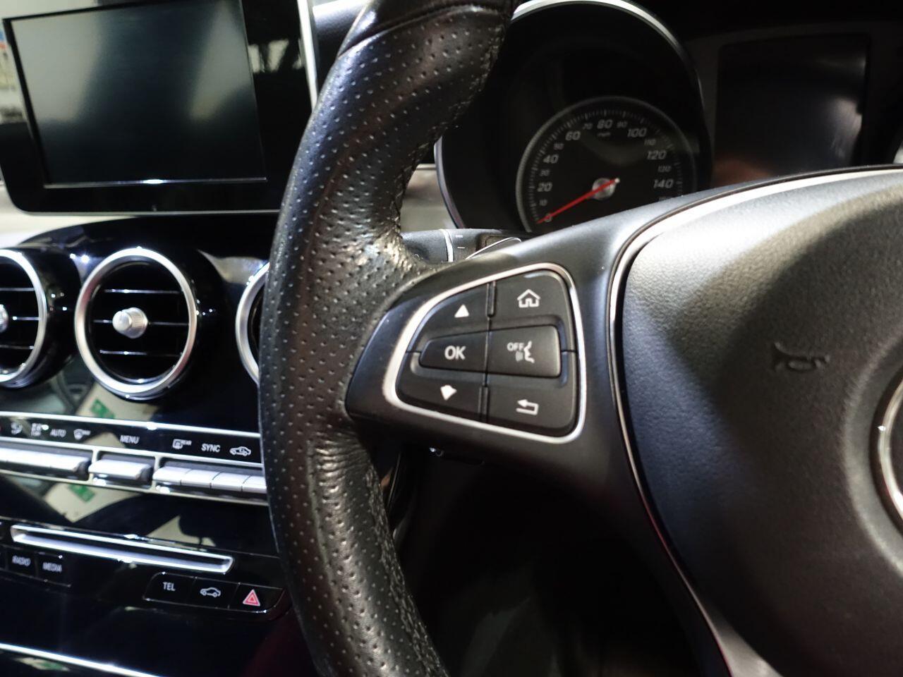 Mercedes C-Class - Image 25