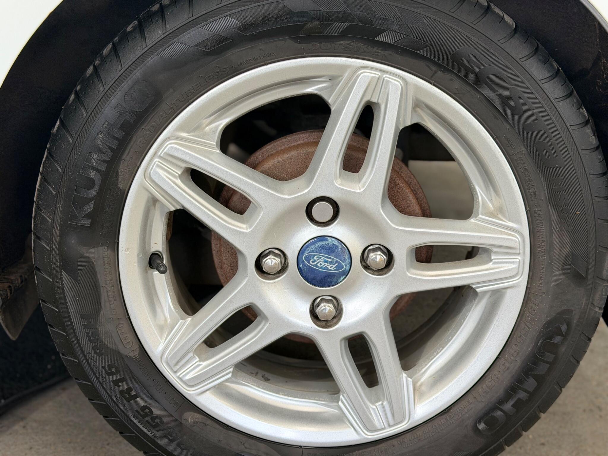 Ford Fiesta - Image 14