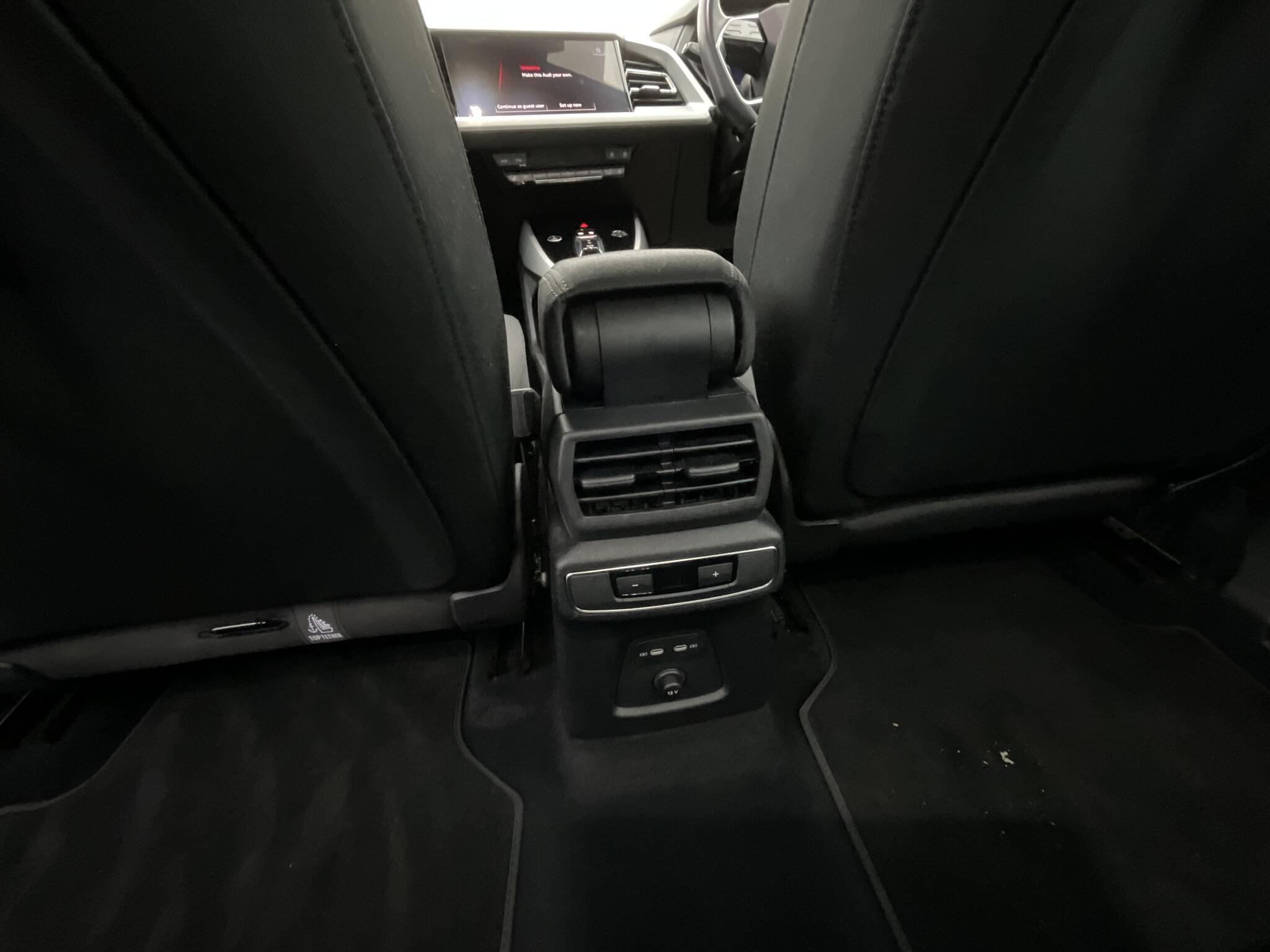 Audi Q4 E-Tron - Image 17