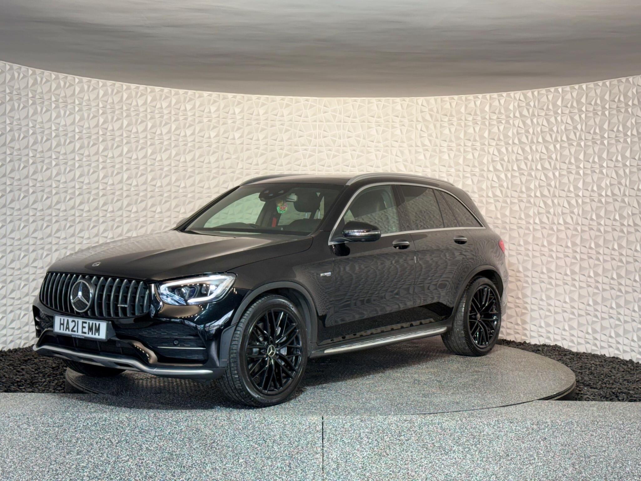 Mercedes GLC - Image 20