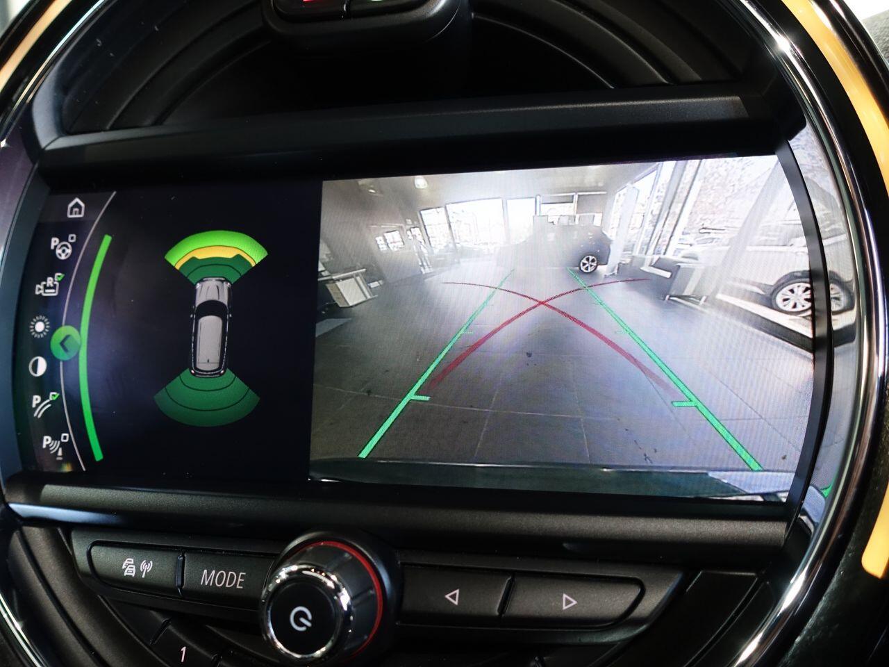 MINI Countryman - Image 31