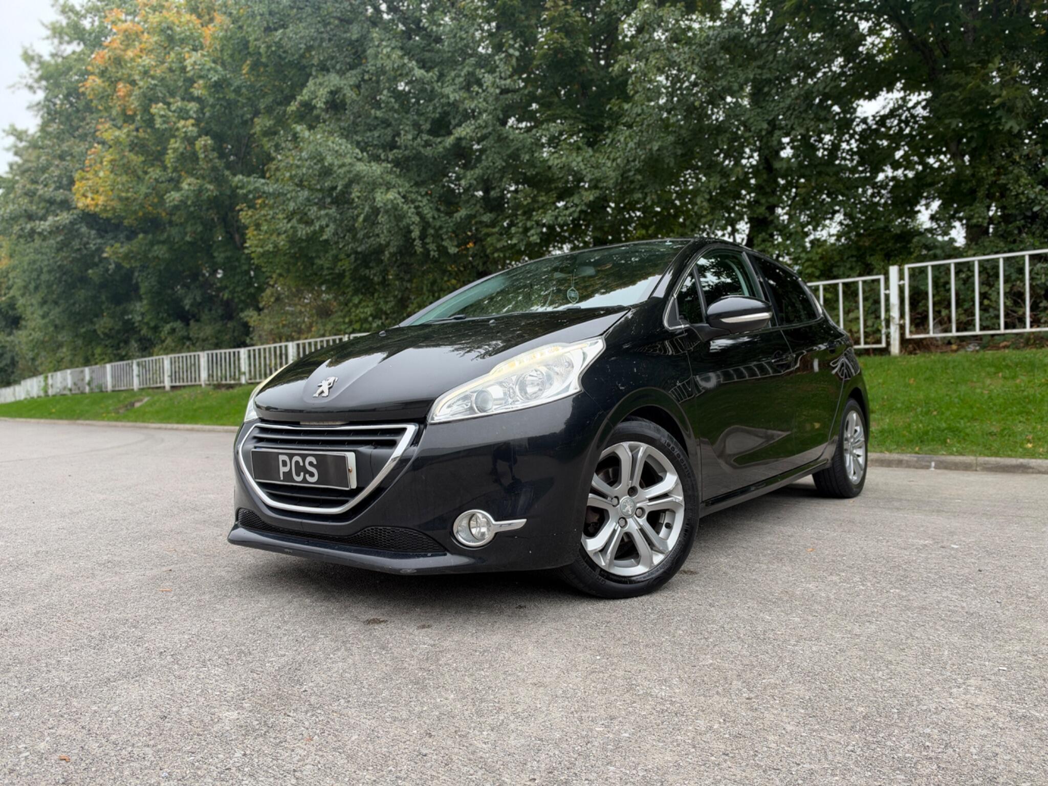 Peugeot 208 - Image 3