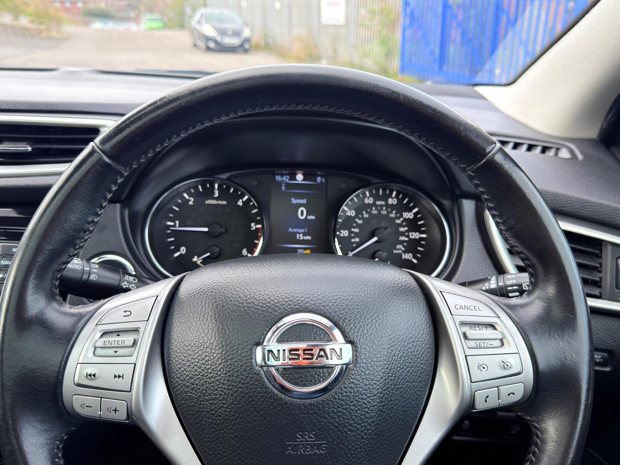 Nissan Qashqai - Image 35