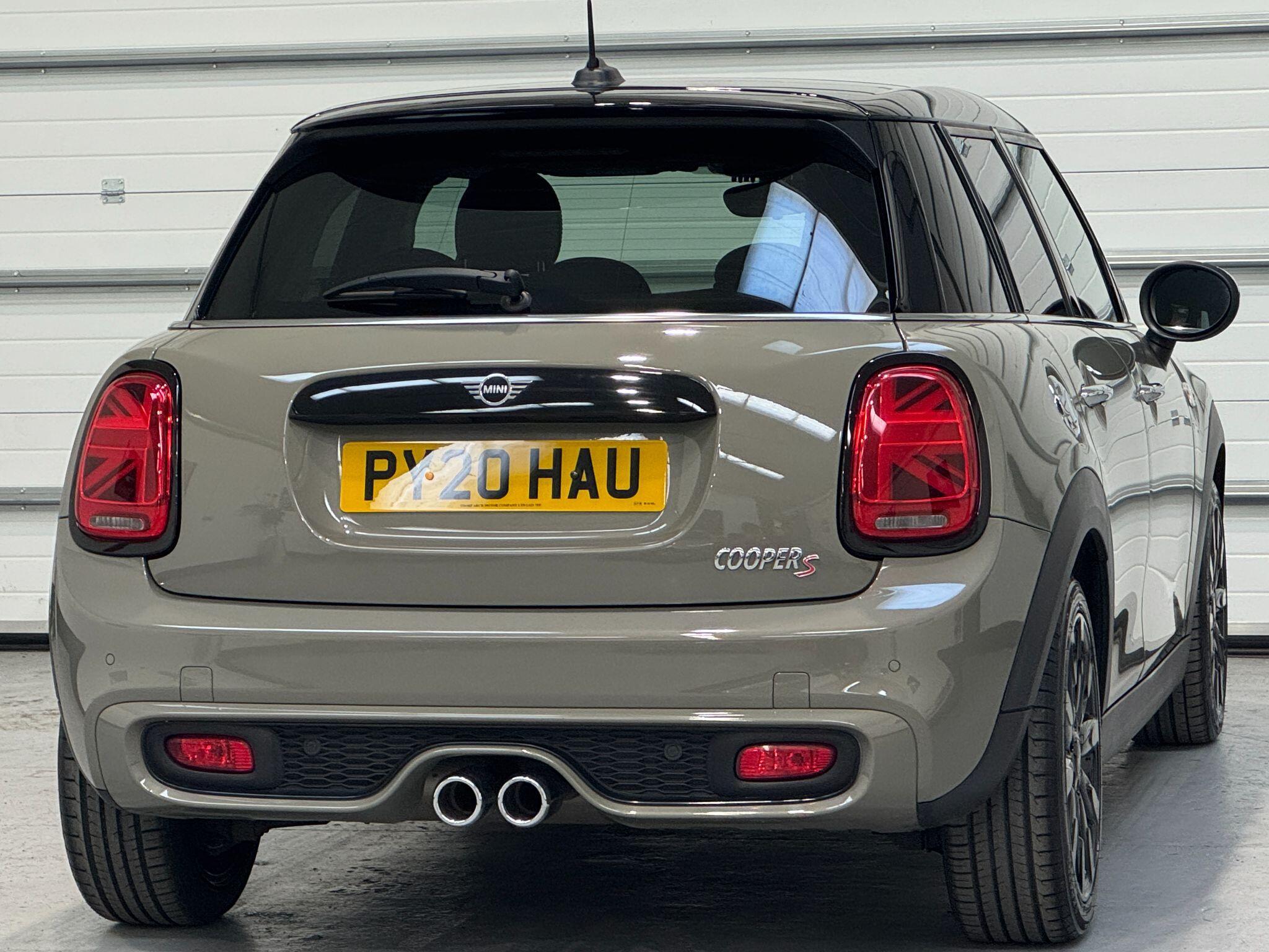 MINI Hatch - Image 12
