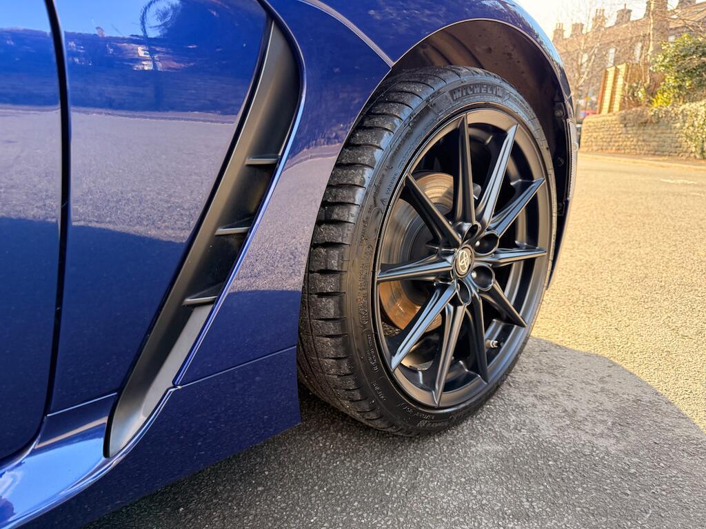 Toyota GR86 - Image 19