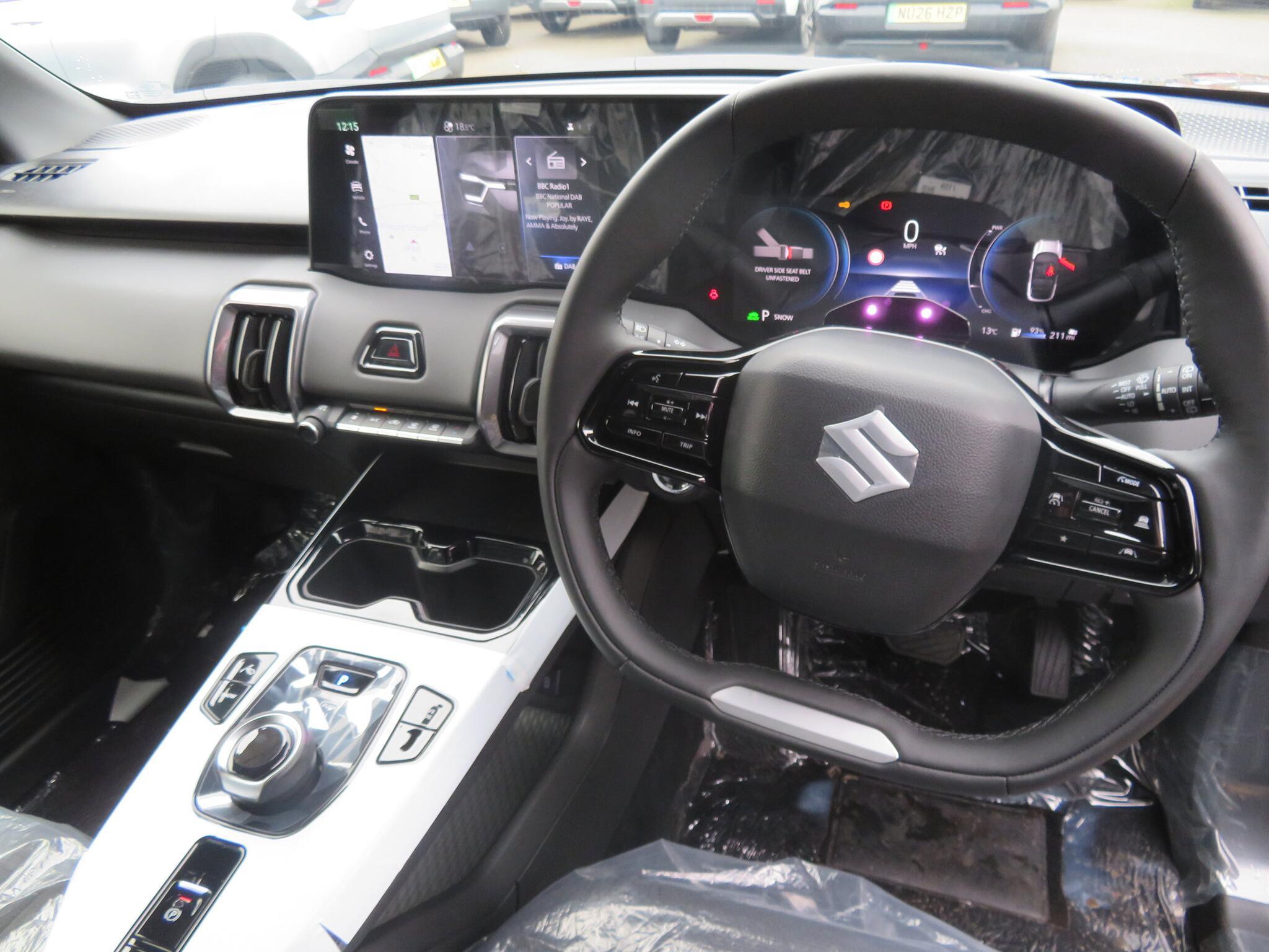 Suzuki e Vitara - Image 12