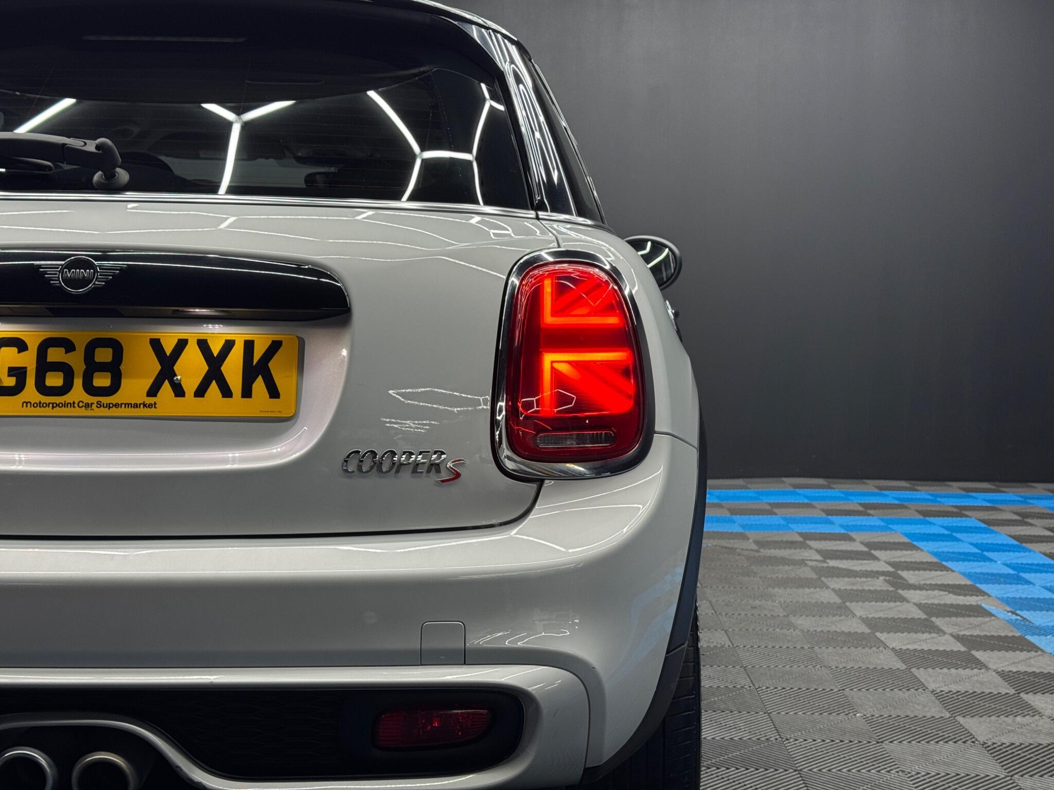 MINI Hatch - Image 41