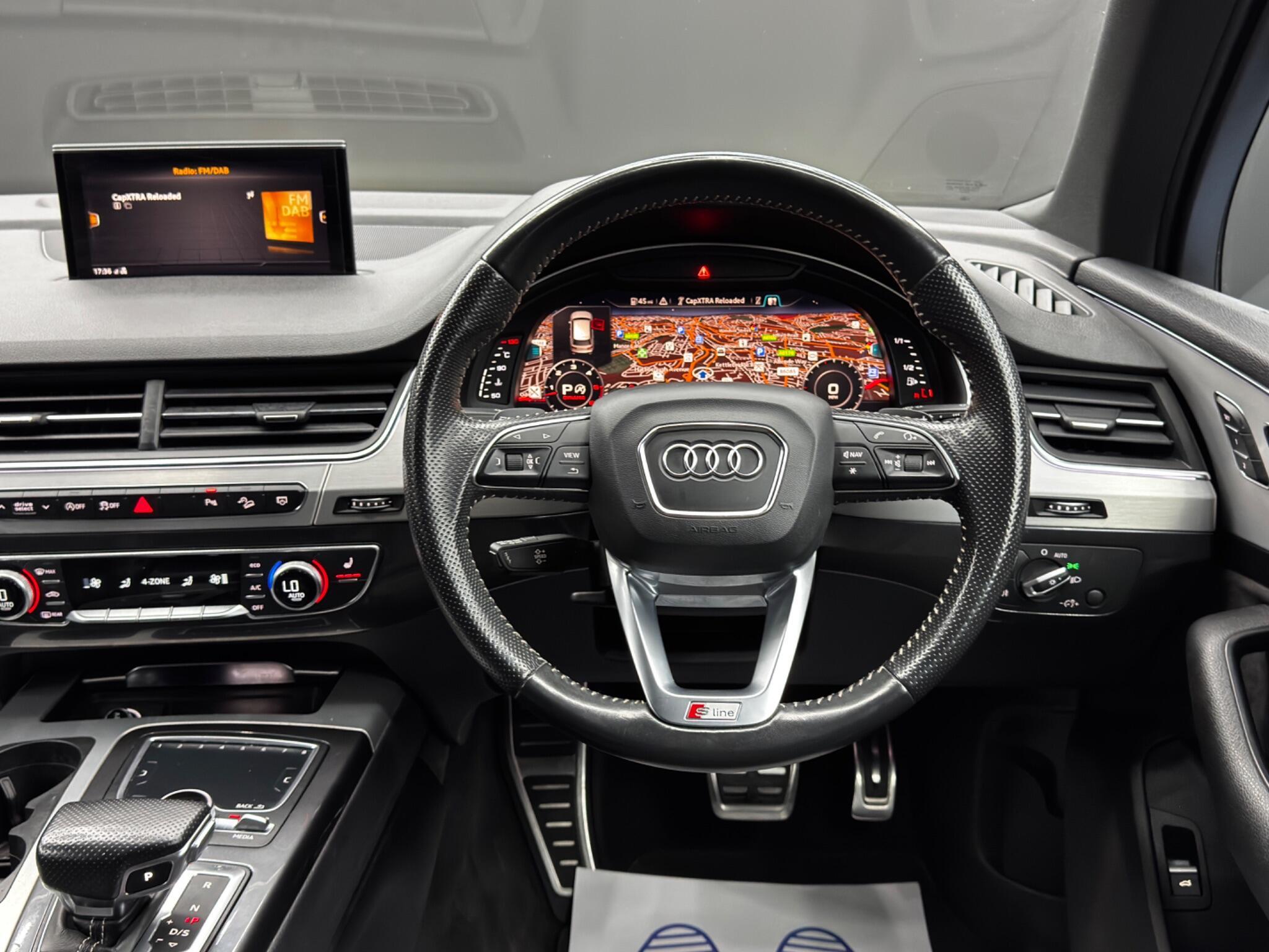 Audi Q7 - Image 19