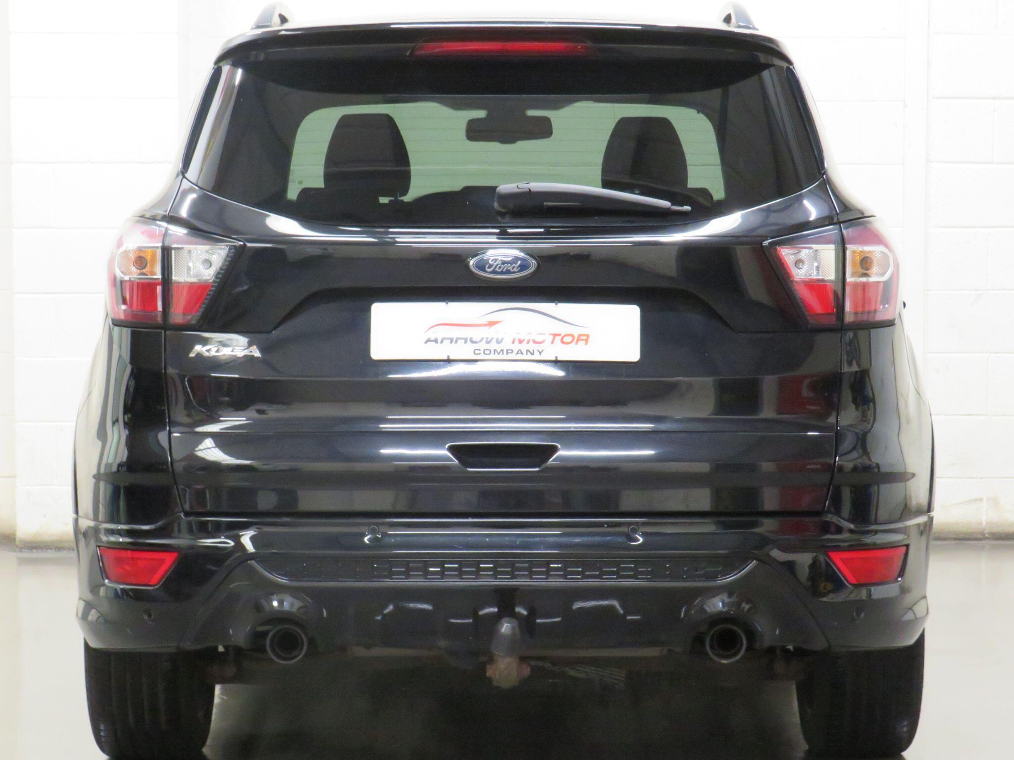 Ford Kuga - Image 4