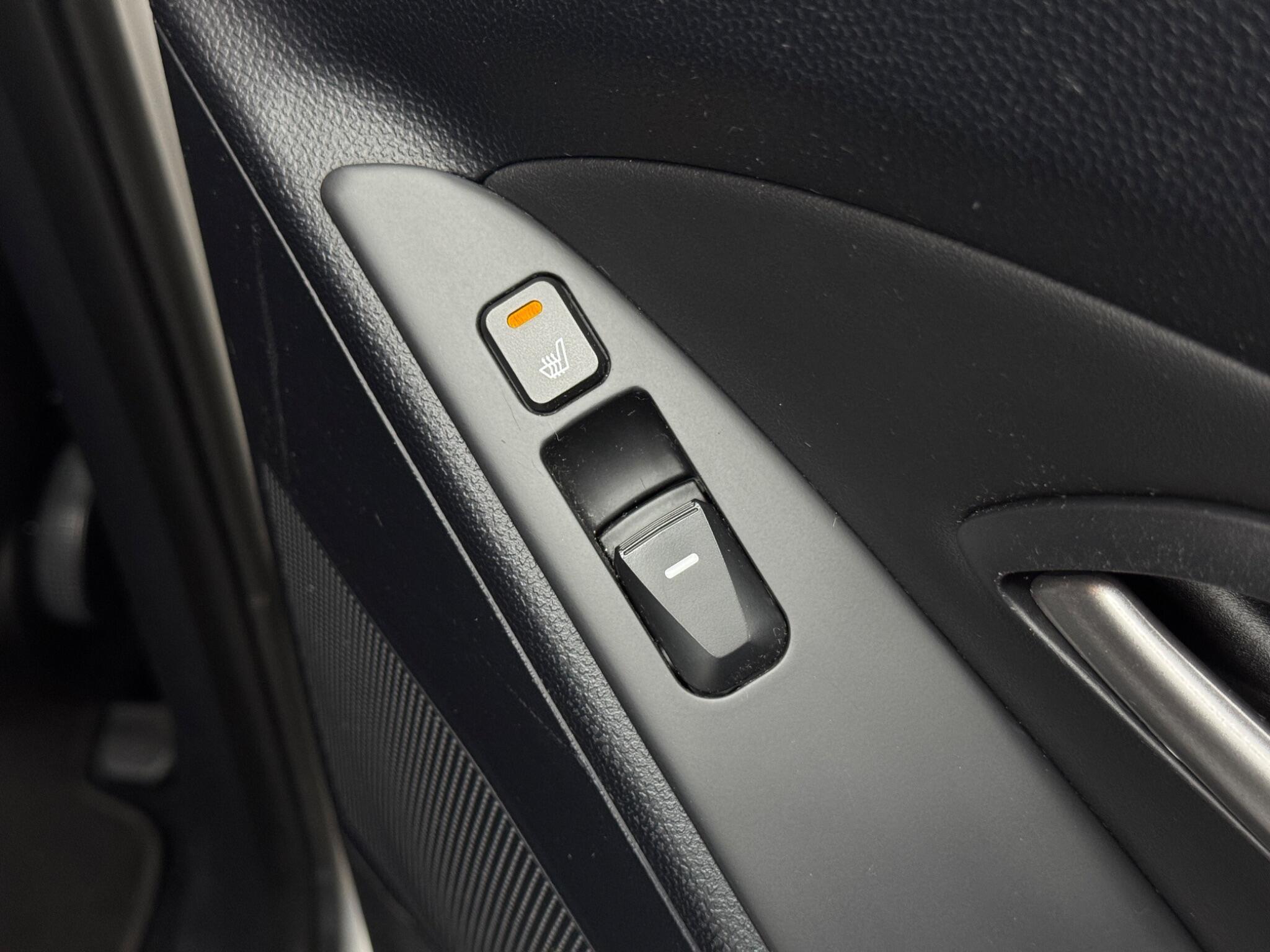 Hyundai ix35 - Image 37