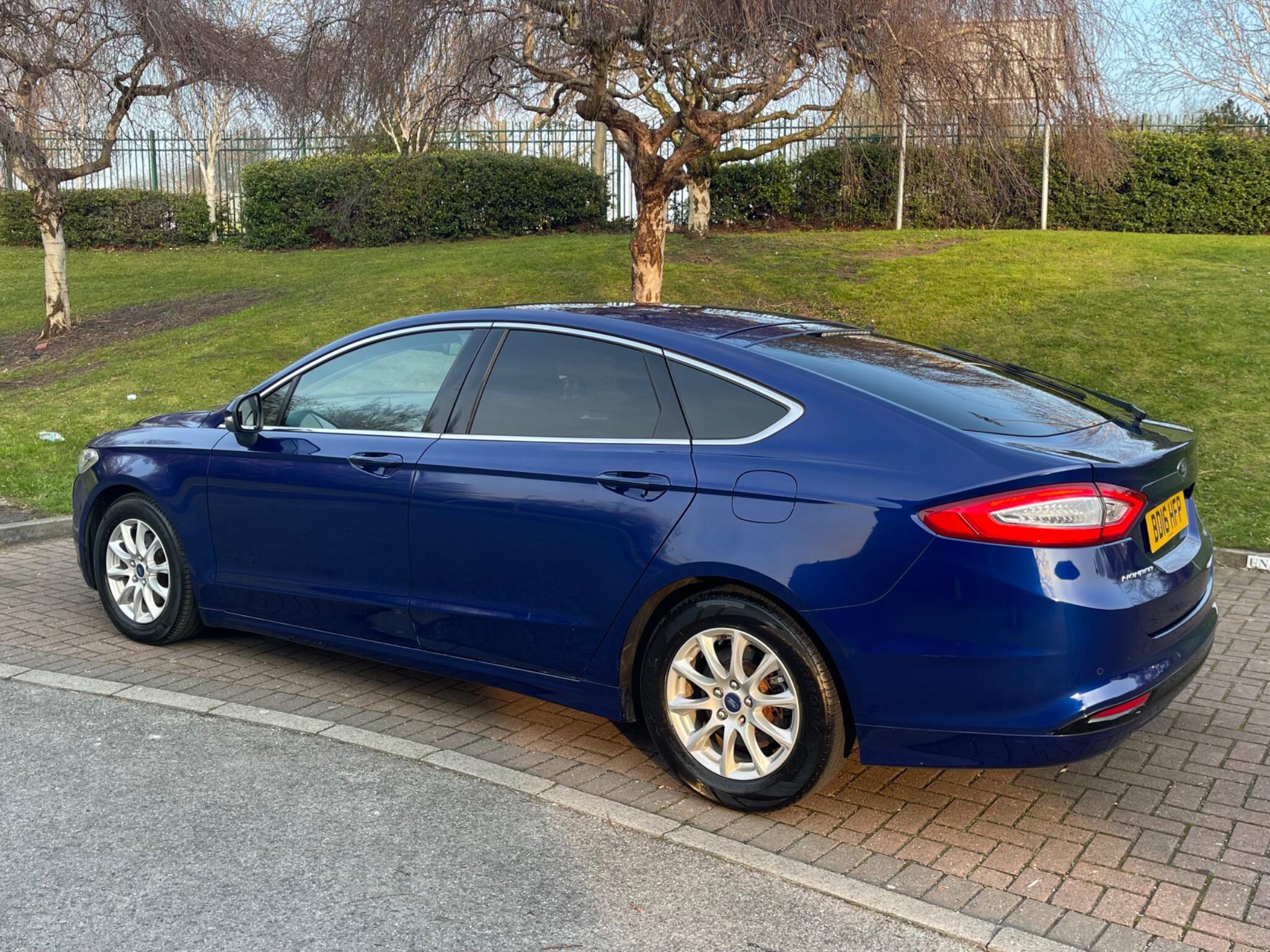 Ford Mondeo - Image 9