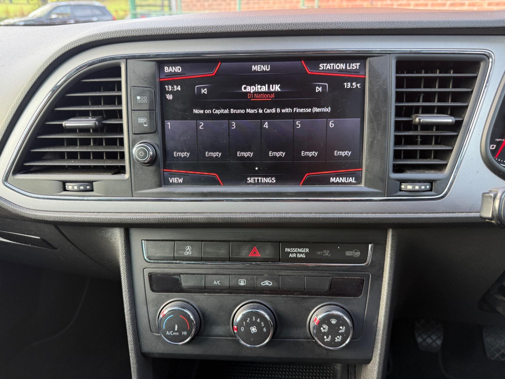 SEAT Leon - Image 12