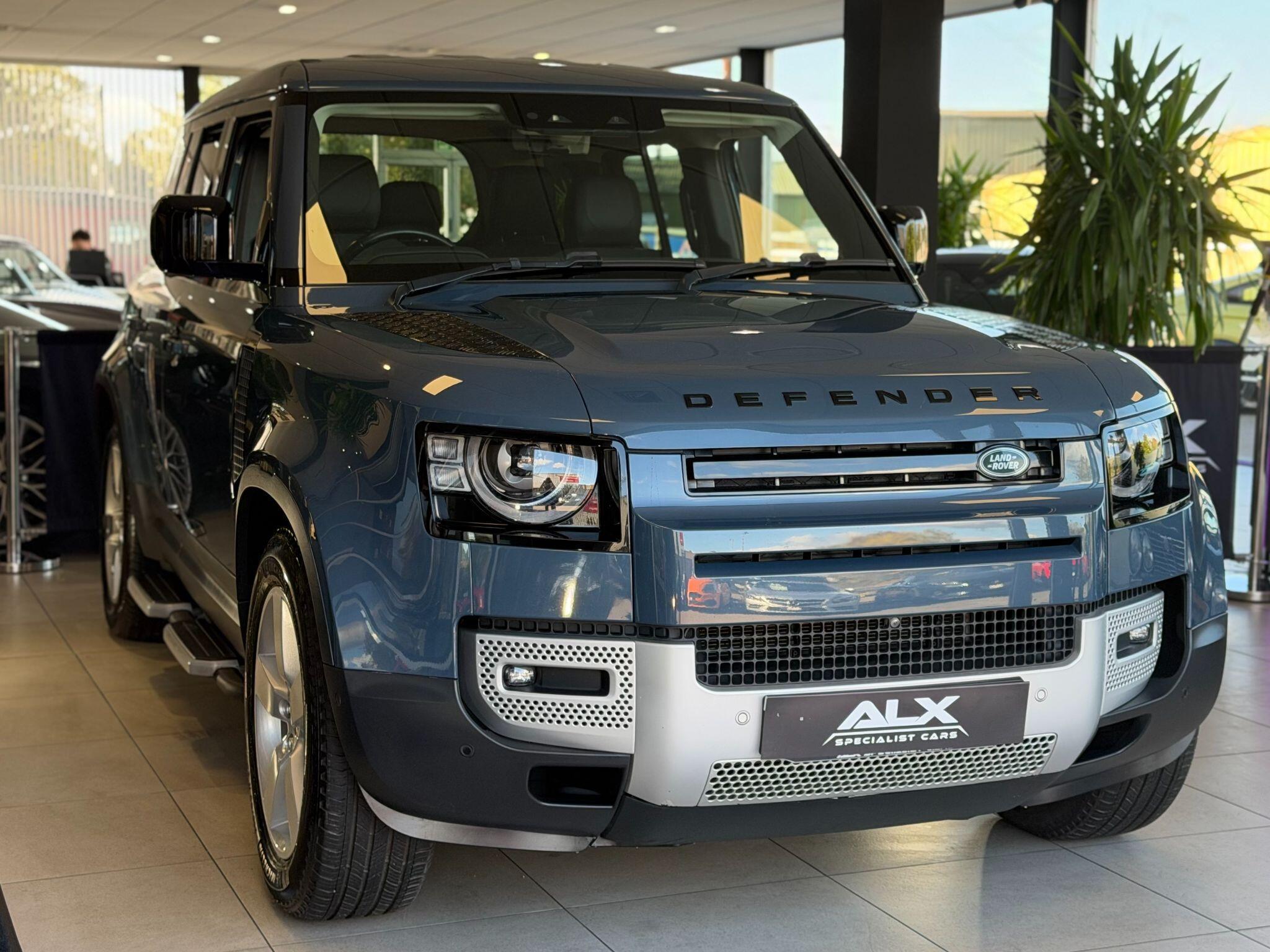 Land Rover Defender 110 - Image 11