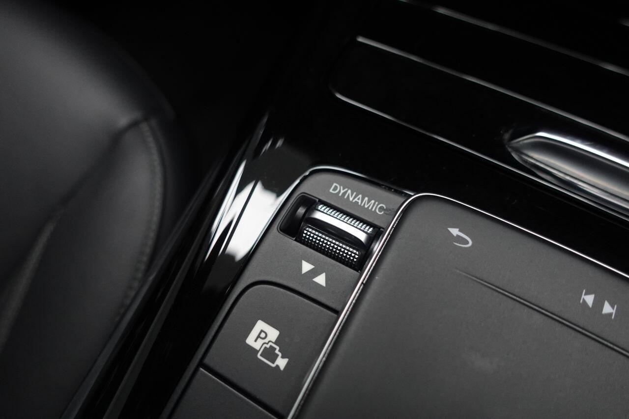 Mercedes CLA - Image 40