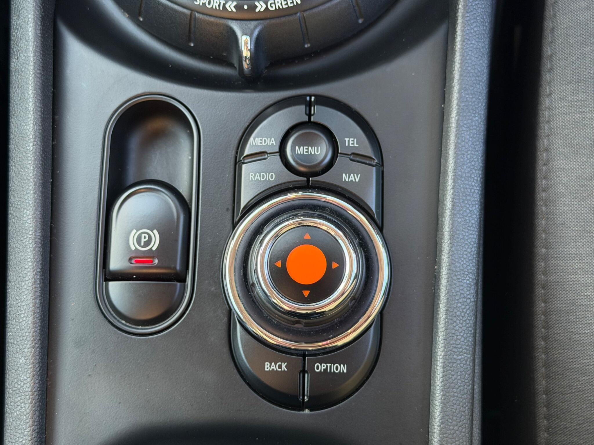 MINI Clubman - Image 20