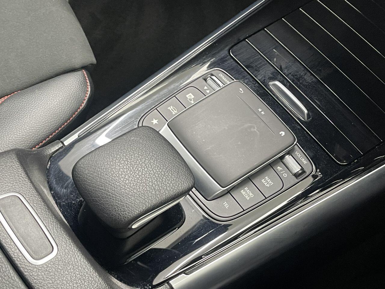 Mercedes-benz GLA - Image 36