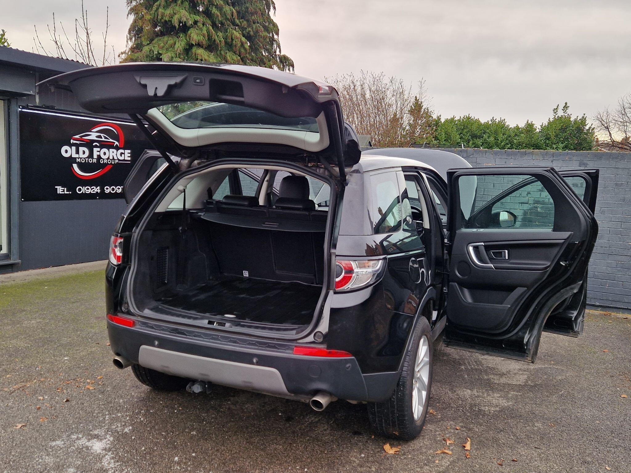 Land Rover DISCOVERY SPORT - Image 21