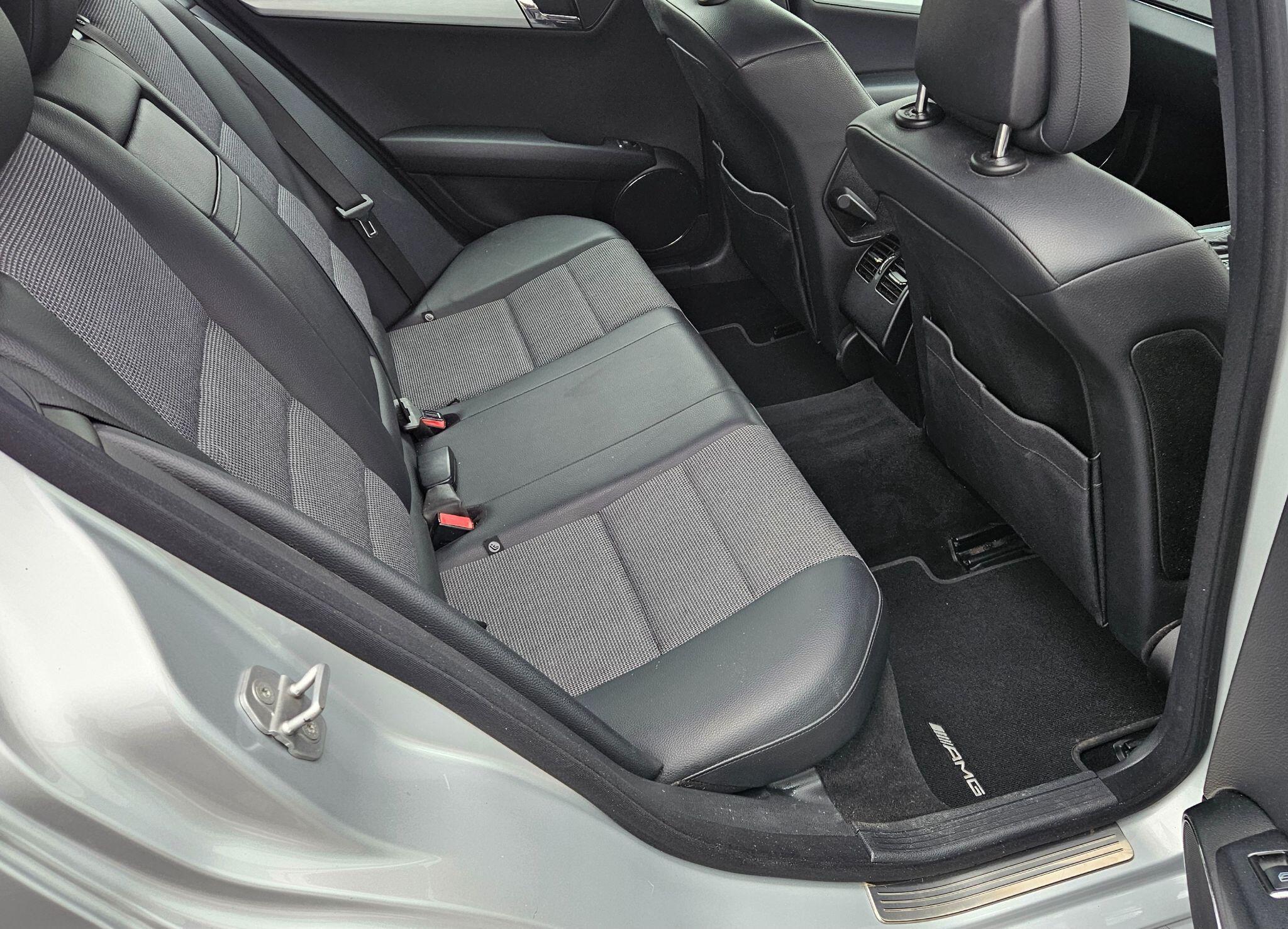 Mercedes C Class - Image 37