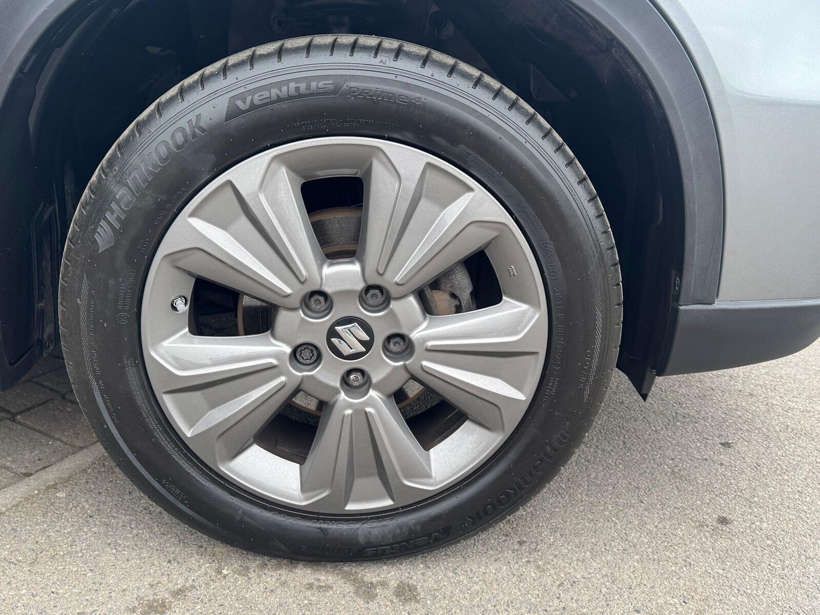 Suzuki Vitara - Image 18