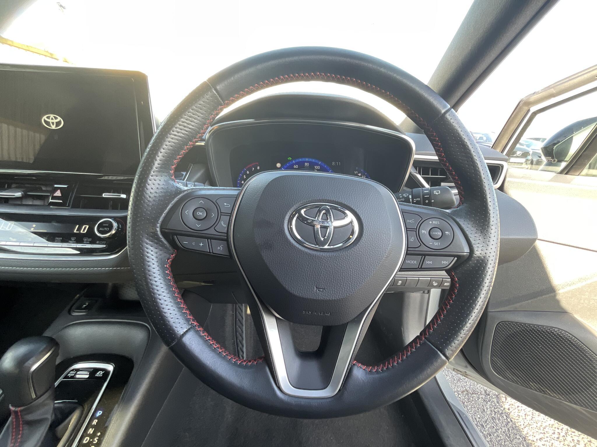 Toyota Corolla - Image 16