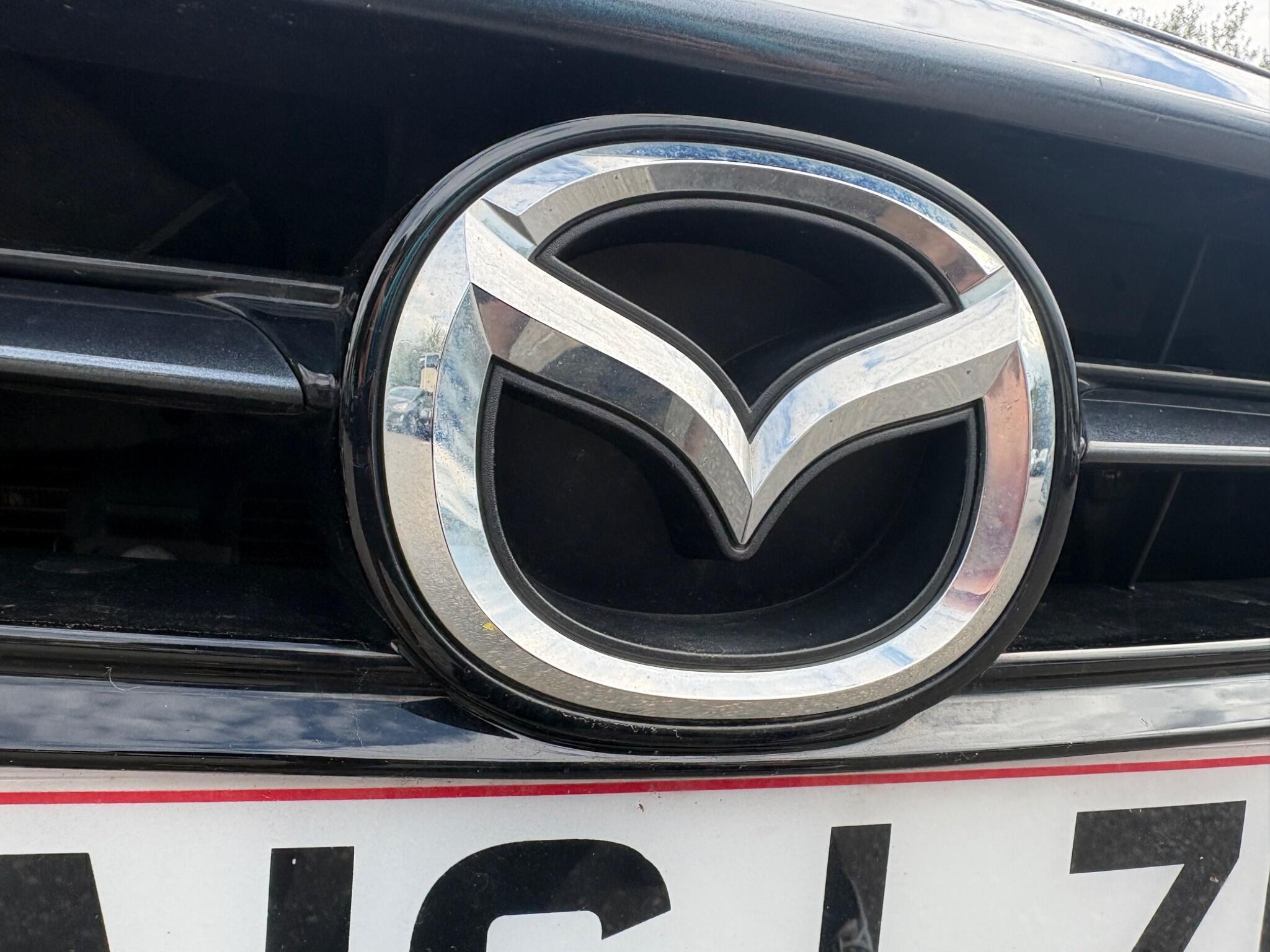 Mazda MAZDA2 - Image 7